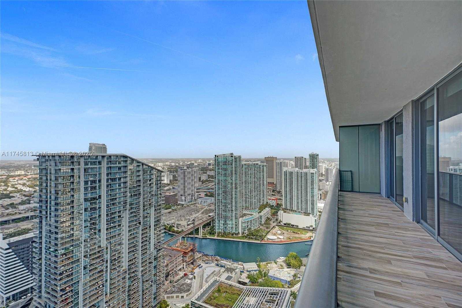 Small Image of 801 SOUTH MIAMI AVE #5010, Miami Number 16