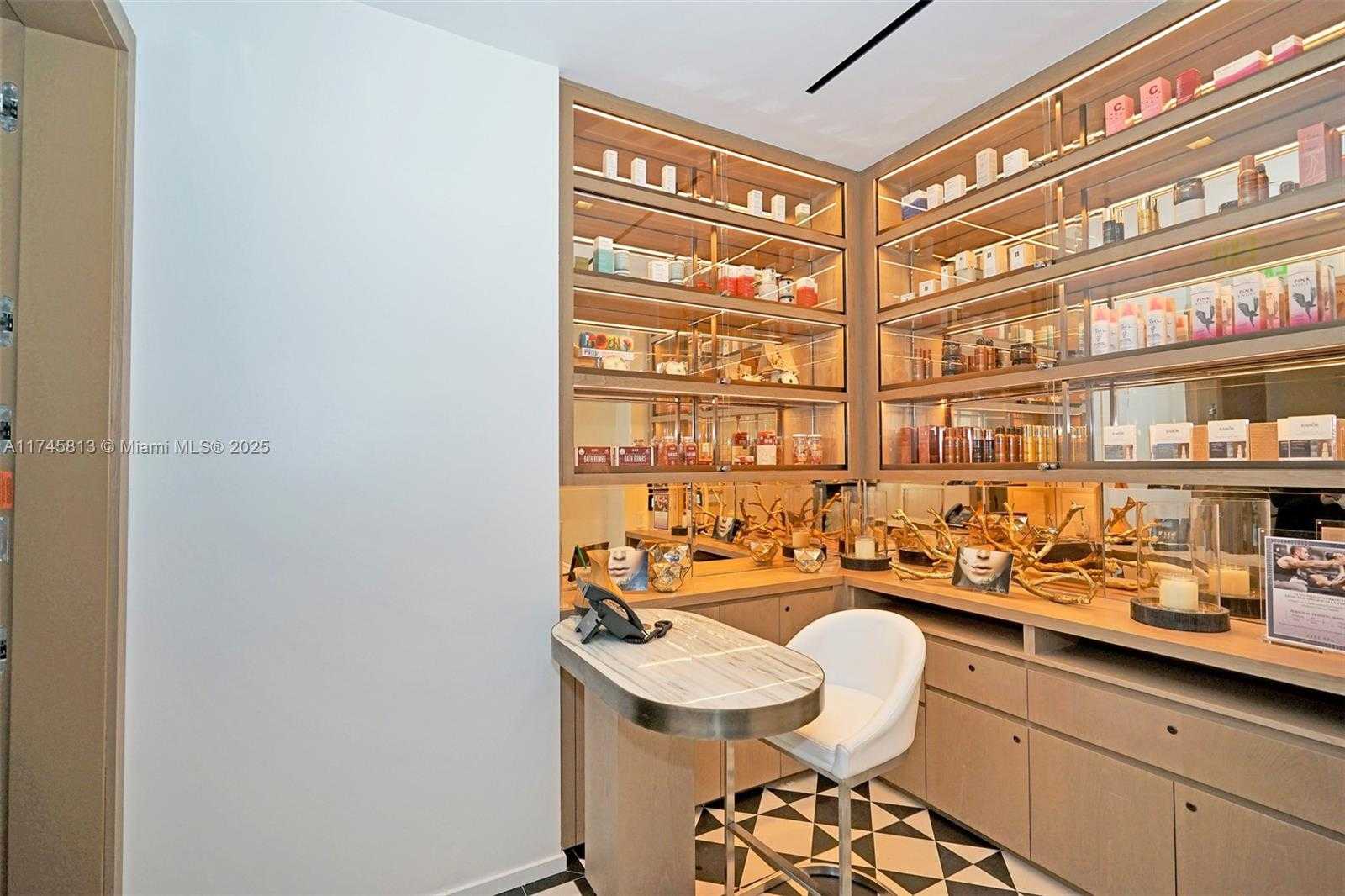 Small Image of 801 SOUTH MIAMI AVE #5010, Miami Number 34