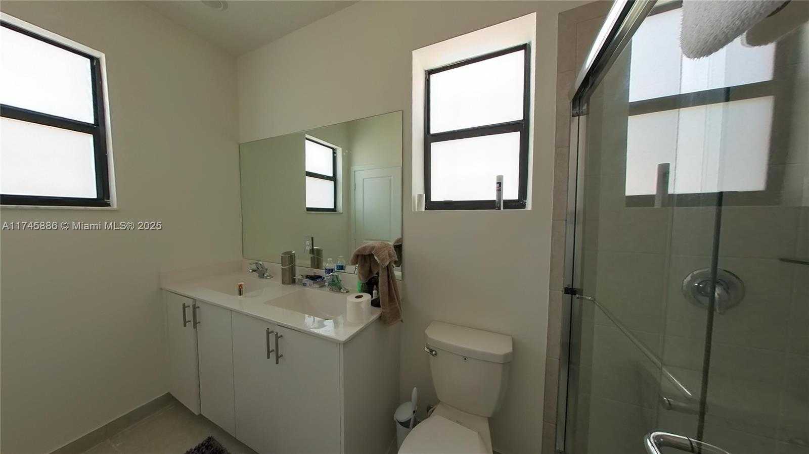 Small Image of 11721 SOUTH WEST 245TH TER #11721, Homestead Number 11