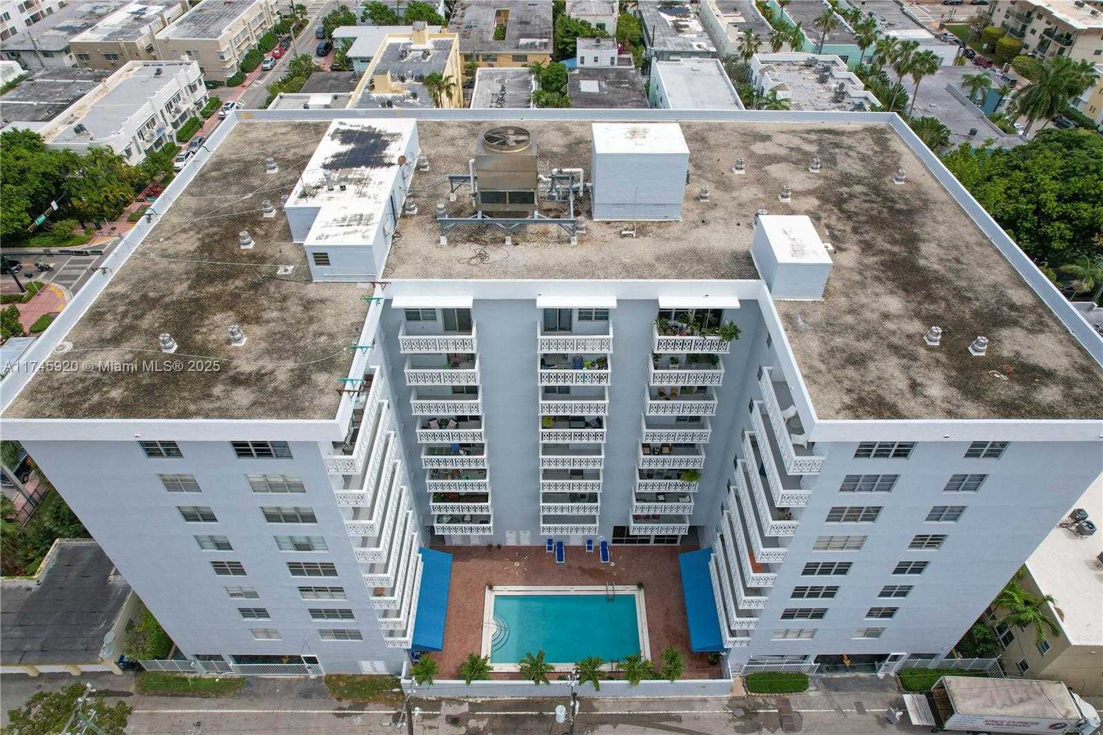 Small Image of 1020 MERIDIAN AVE #515, Miami Beach Number 20