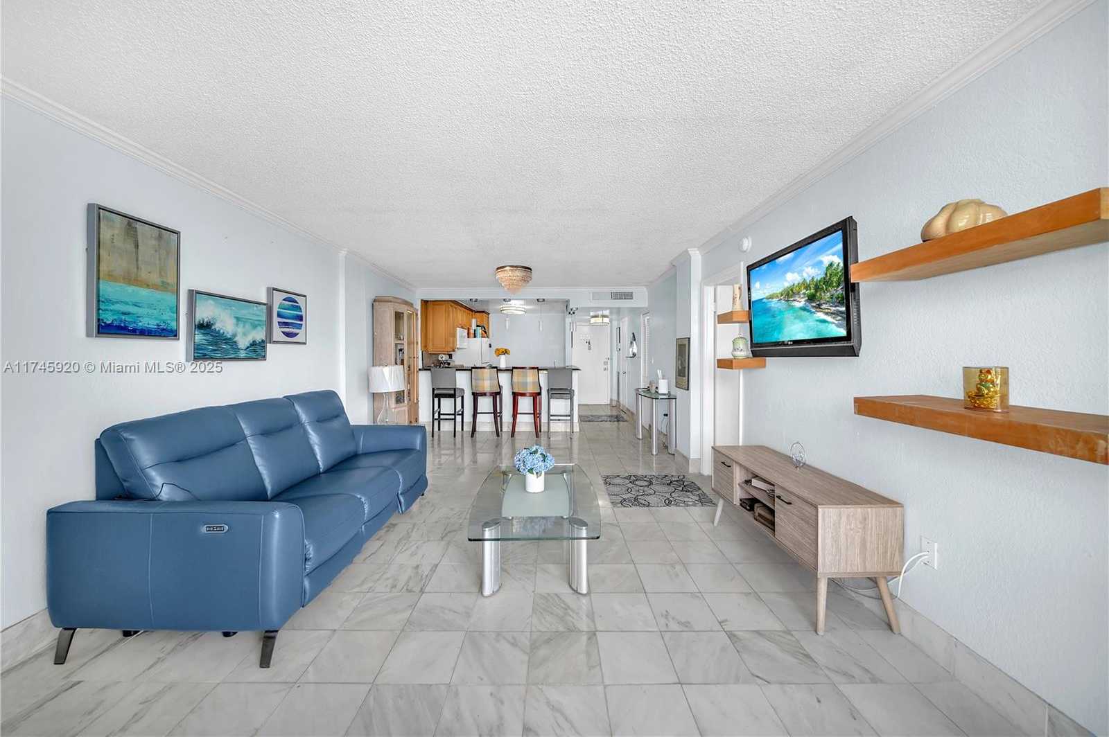 Small Image of 1020 MERIDIAN AVE #515, Miami Beach Number 5