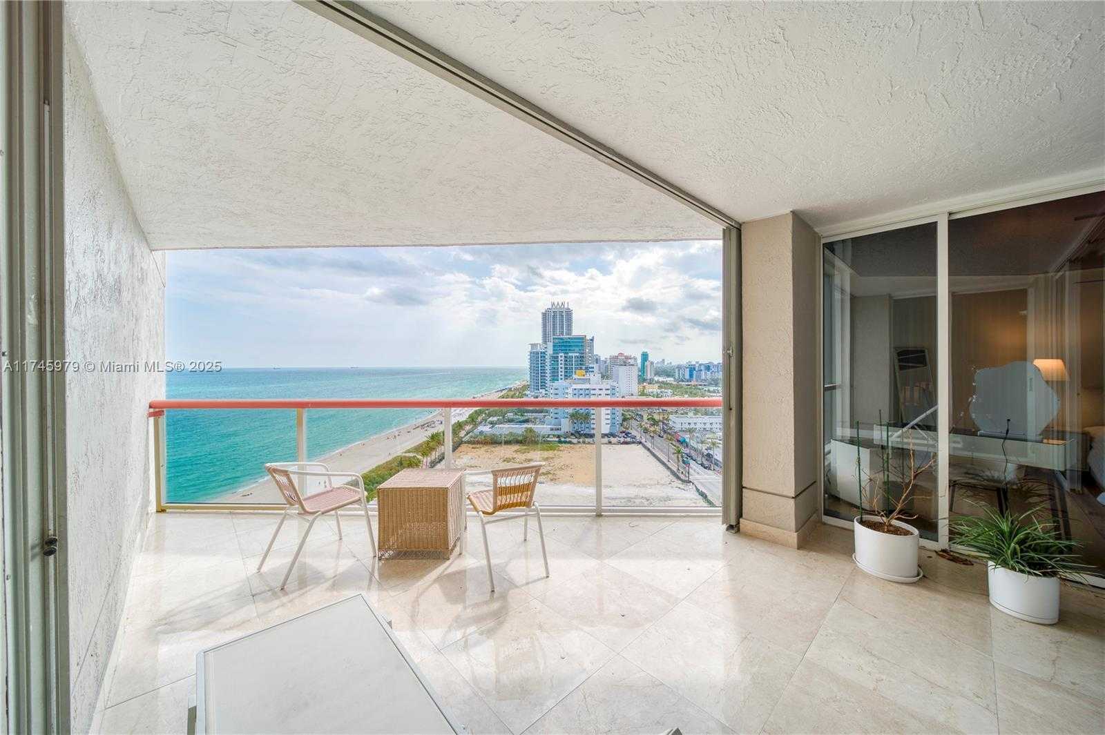 Small Image of 6767 COLLINS AVE #1706, Miami Beach Number 3