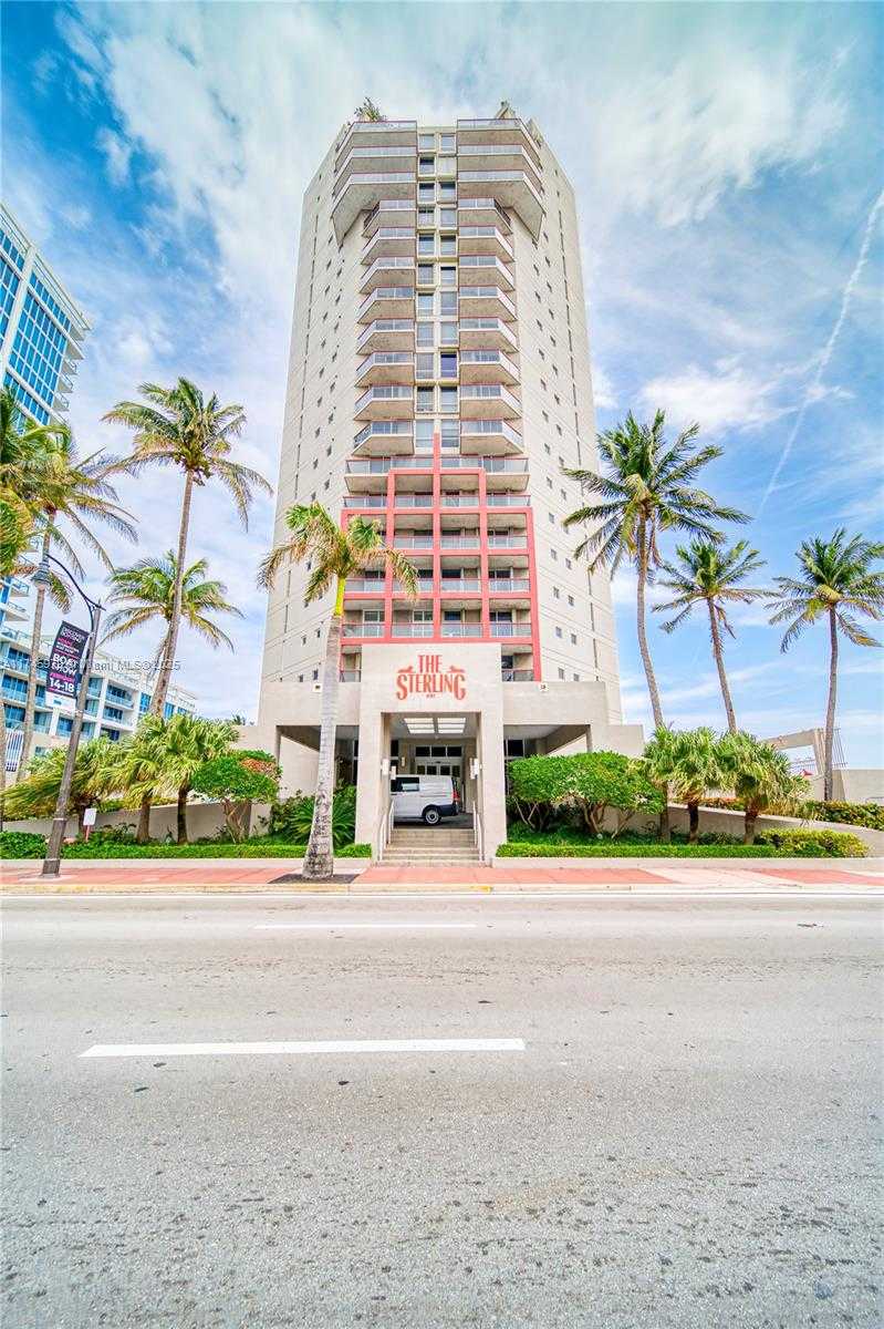 Small Image of 6767 COLLINS AVE #1706, Miami Beach Number 32