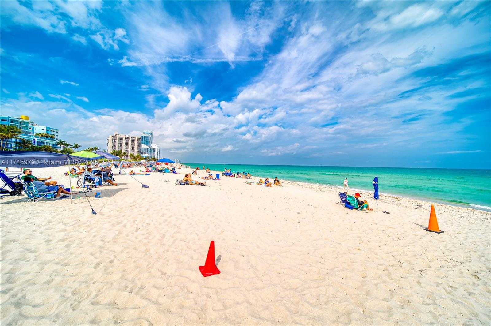 Small Image of 6767 COLLINS AVE #1706, Miami Beach Number 37