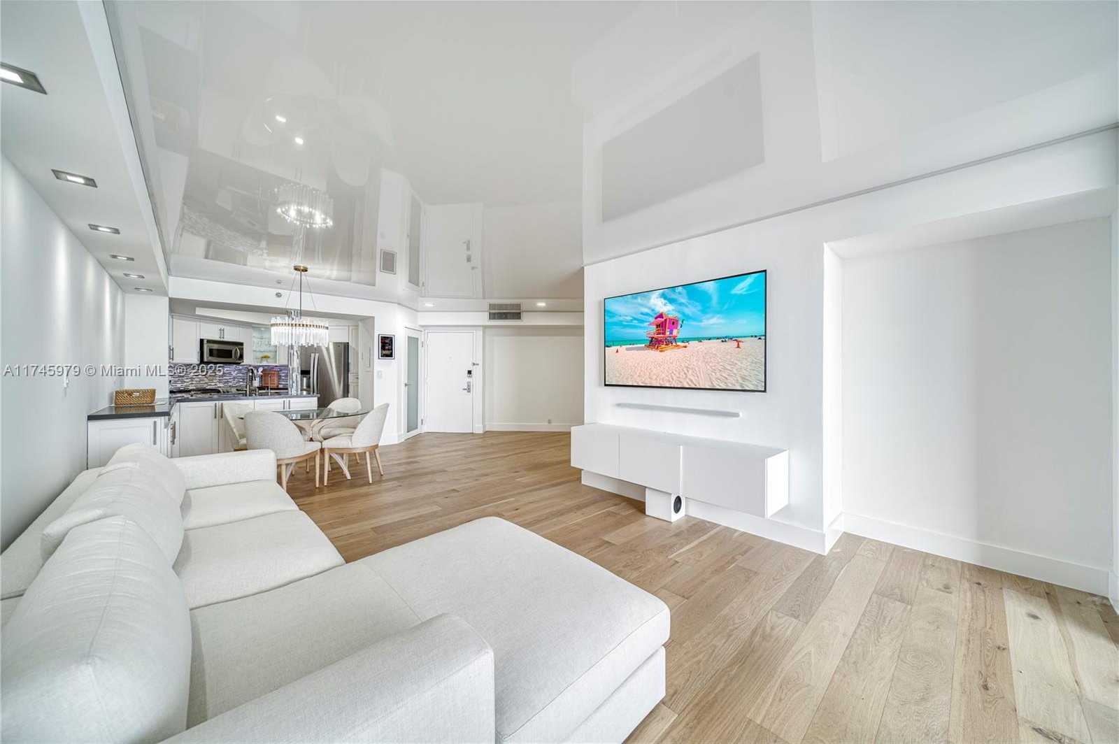 Small Image of 6767 COLLINS AVE #1706, Miami Beach Number 7