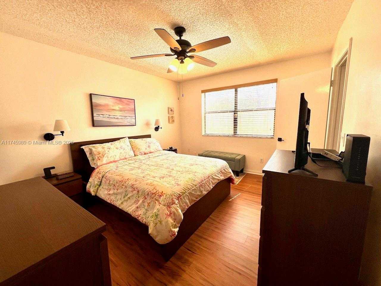 Small Image of 10332 SUNRISE LAKES BLVD #103, Sunrise Number 15