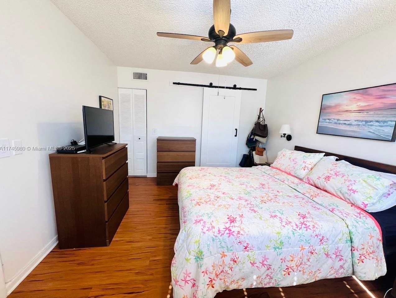 Small Image of 10332 SUNRISE LAKES BLVD #103, Sunrise Number 16