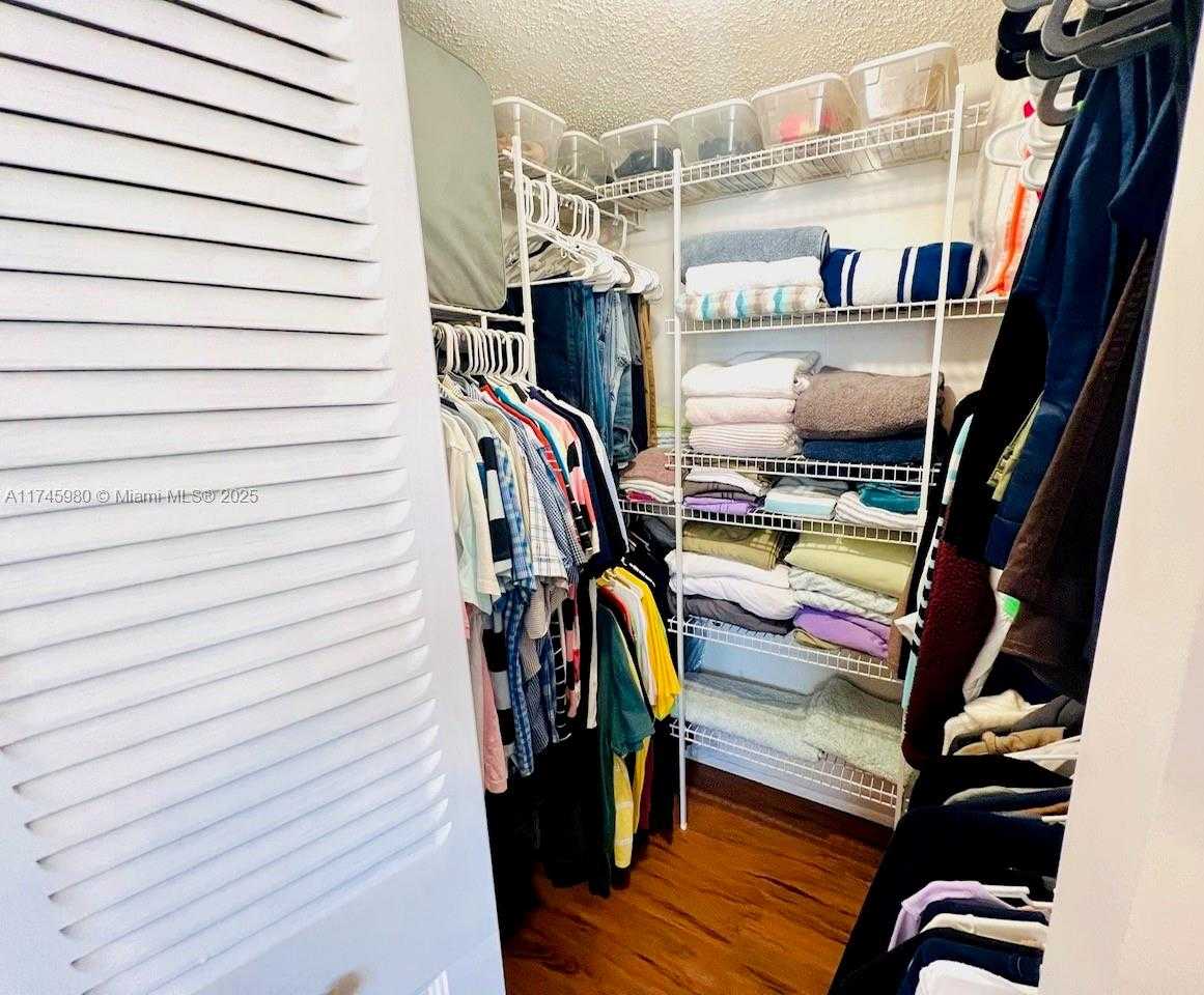 Small Image of 10332 SUNRISE LAKES BLVD #103, Sunrise Number 18
