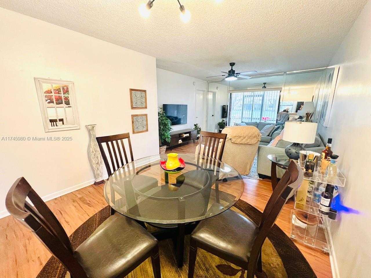 Small Image of 10332 SUNRISE LAKES BLVD #103, Sunrise Number 8
