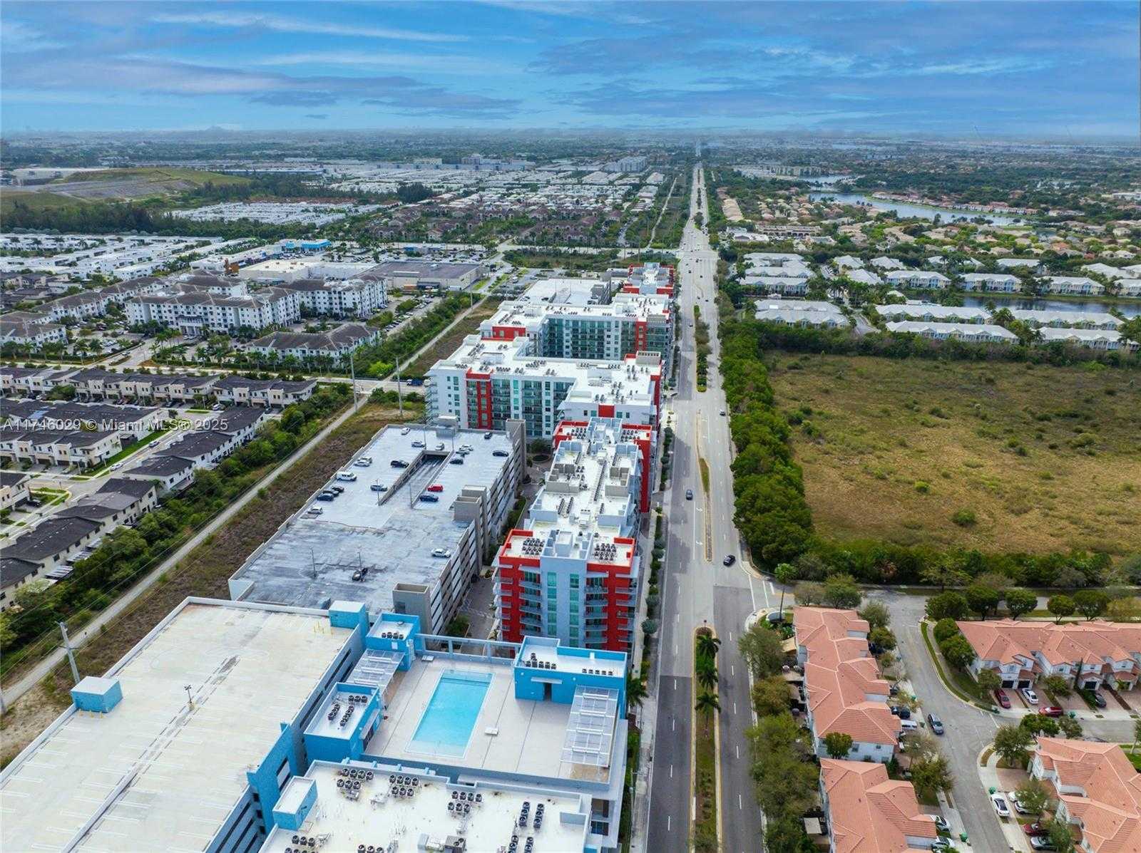 Small Image of 7875 NORTH WEST 107TH #705, Doral Number 35