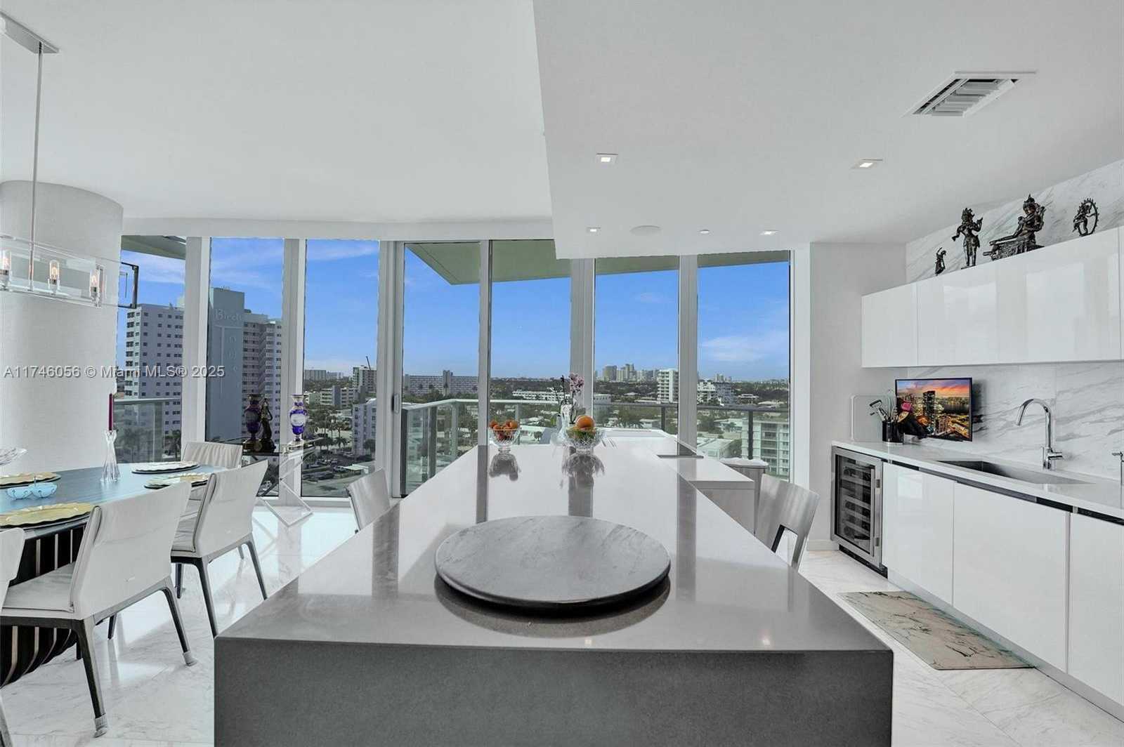 Small Image of 701 NORTH FORT LAUDERDALE BEACH BLVD #805, Fort Lauderdale Number 26