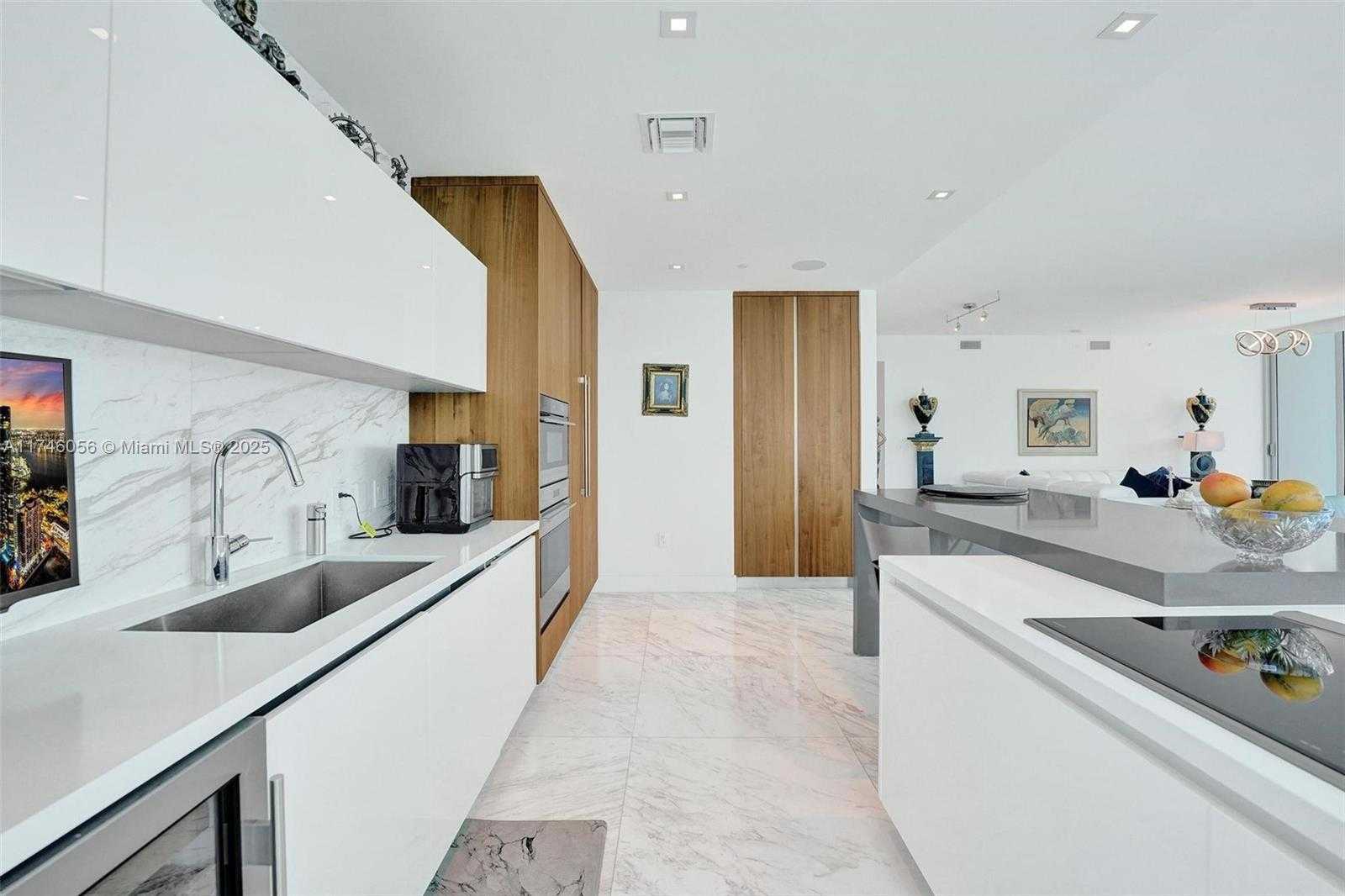 Small Image of 701 NORTH FORT LAUDERDALE BEACH BLVD #805, Fort Lauderdale Number 31