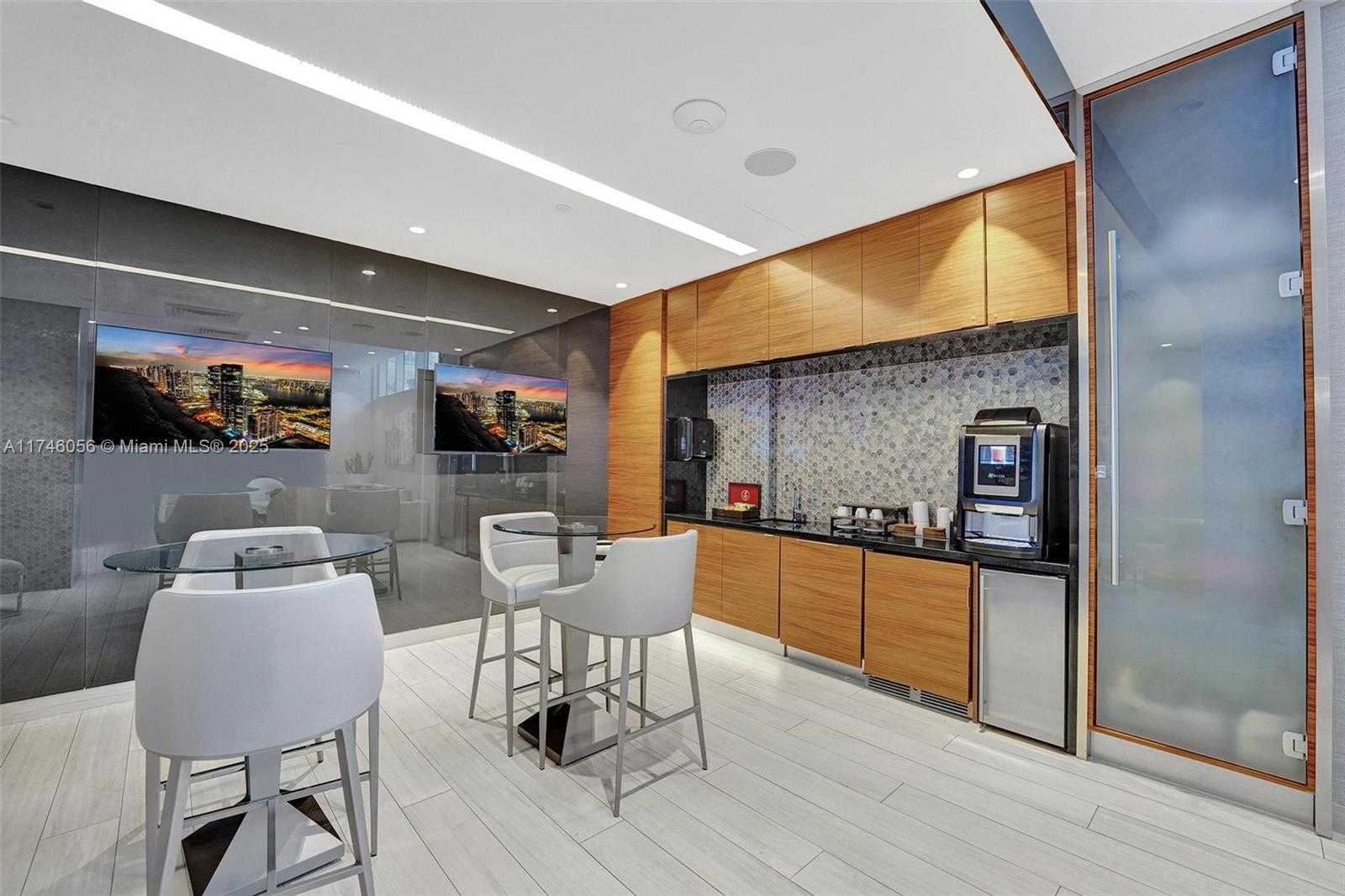 Small Image of 701 NORTH FORT LAUDERDALE BEACH BLVD #805, Fort Lauderdale Number 70