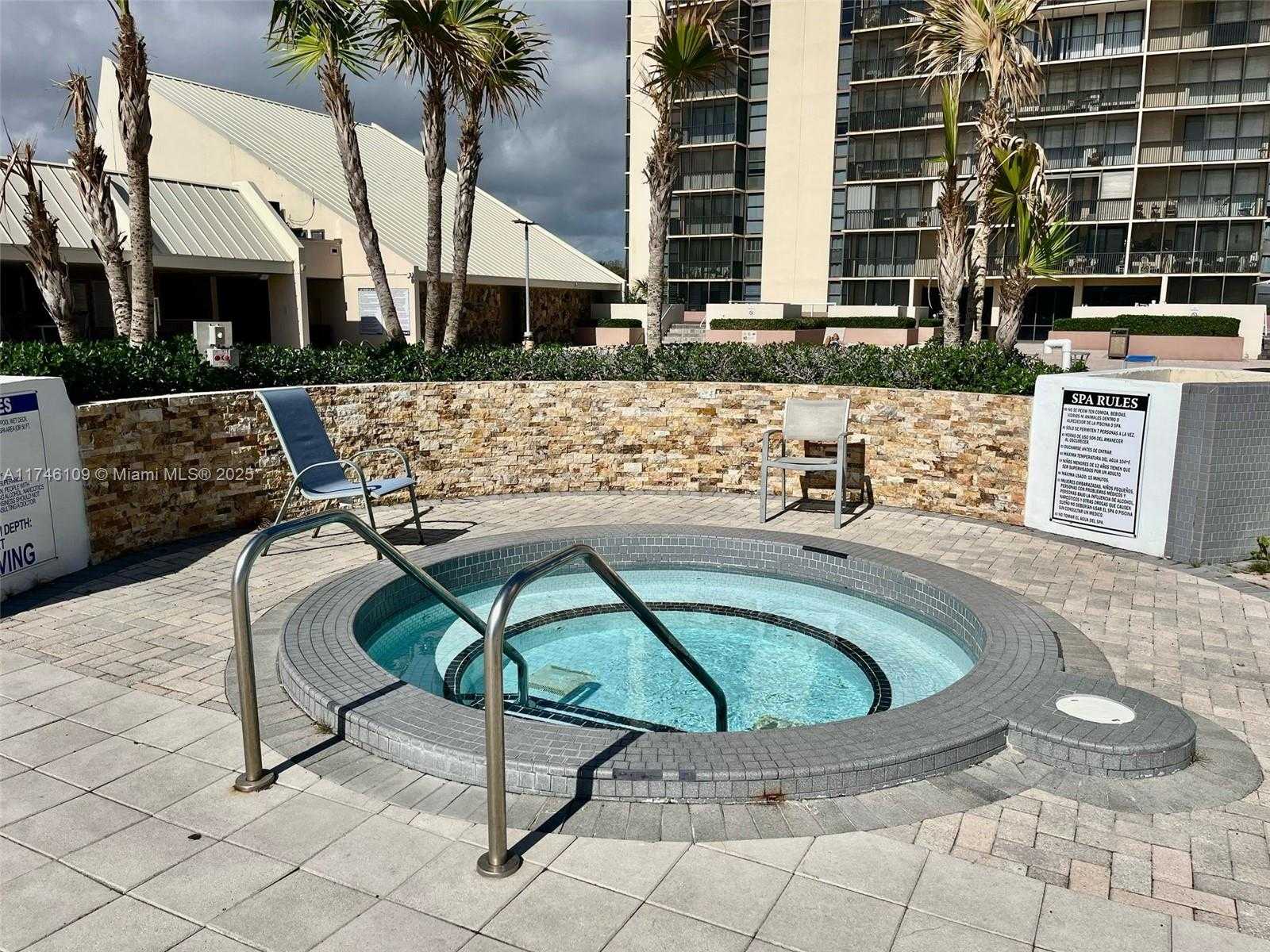 Small Image of 20379 WEST COUNTRY CLUB DR #1440, Aventura Number 12