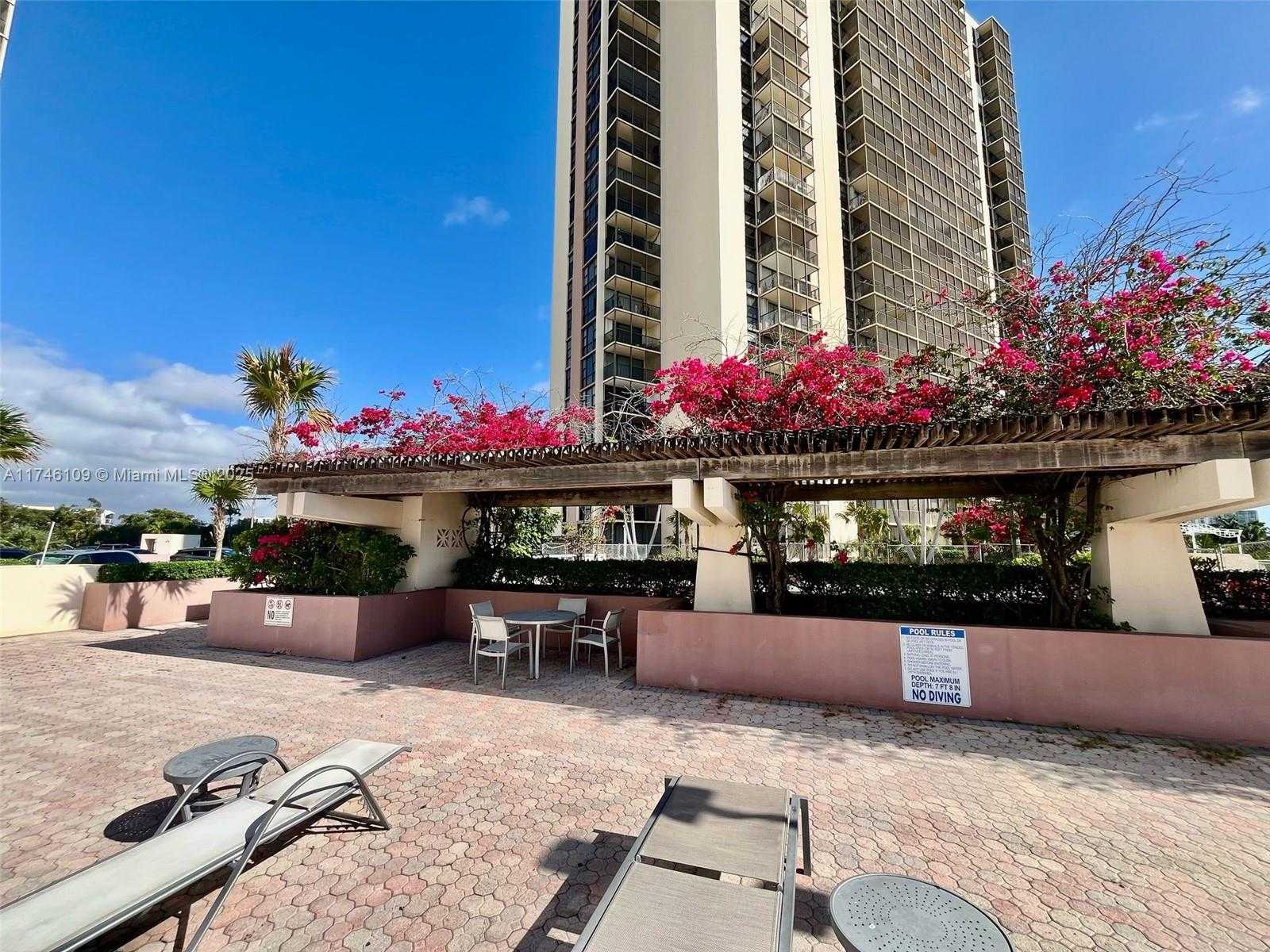 Small Image of 20379 WEST COUNTRY CLUB DR #1440, Aventura Number 15