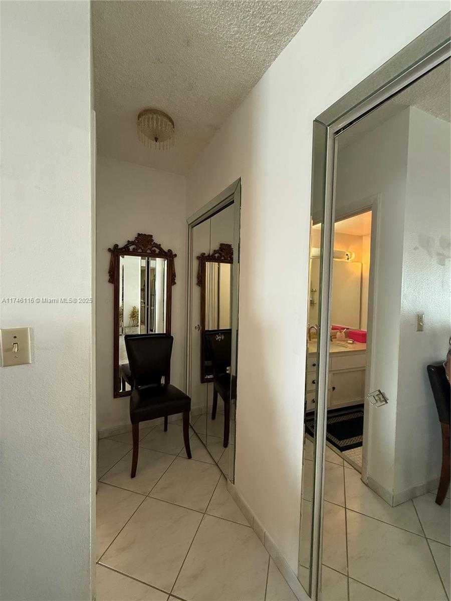 Small Image of 500 Bayview Dr, Sunny Isles Beach, FL 33160, USA Number 22