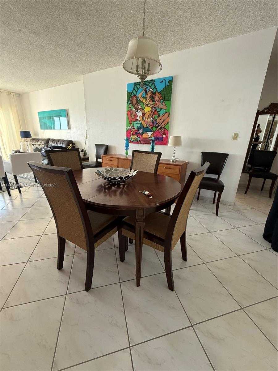 Small Image of 500 Bayview Dr, Sunny Isles Beach, FL 33160, USA Number 23