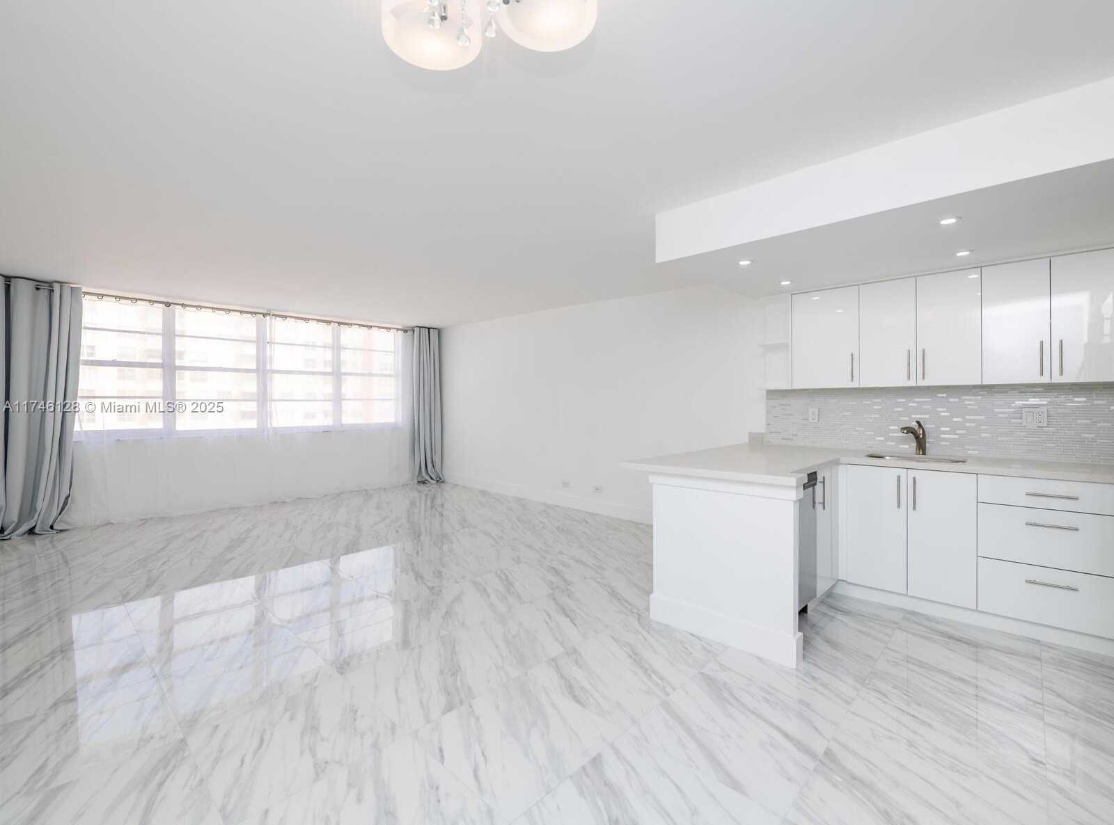 Small Image of 250 174TH ST #1810, Sunny Isles Beach Number 11