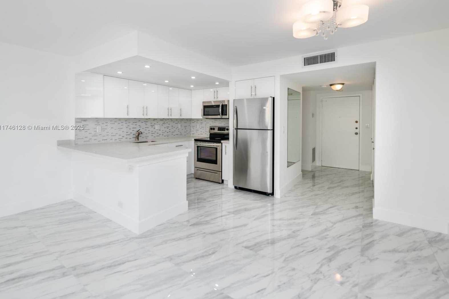 Small Image of 250 174TH ST #1810, Sunny Isles Beach Number 14