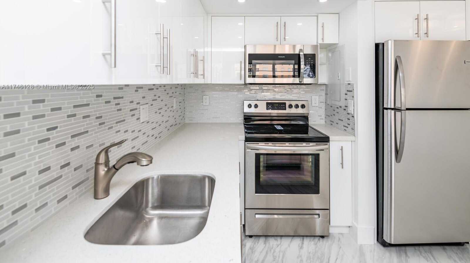 Small Image of 250 174TH ST #1810, Sunny Isles Beach Number 17
