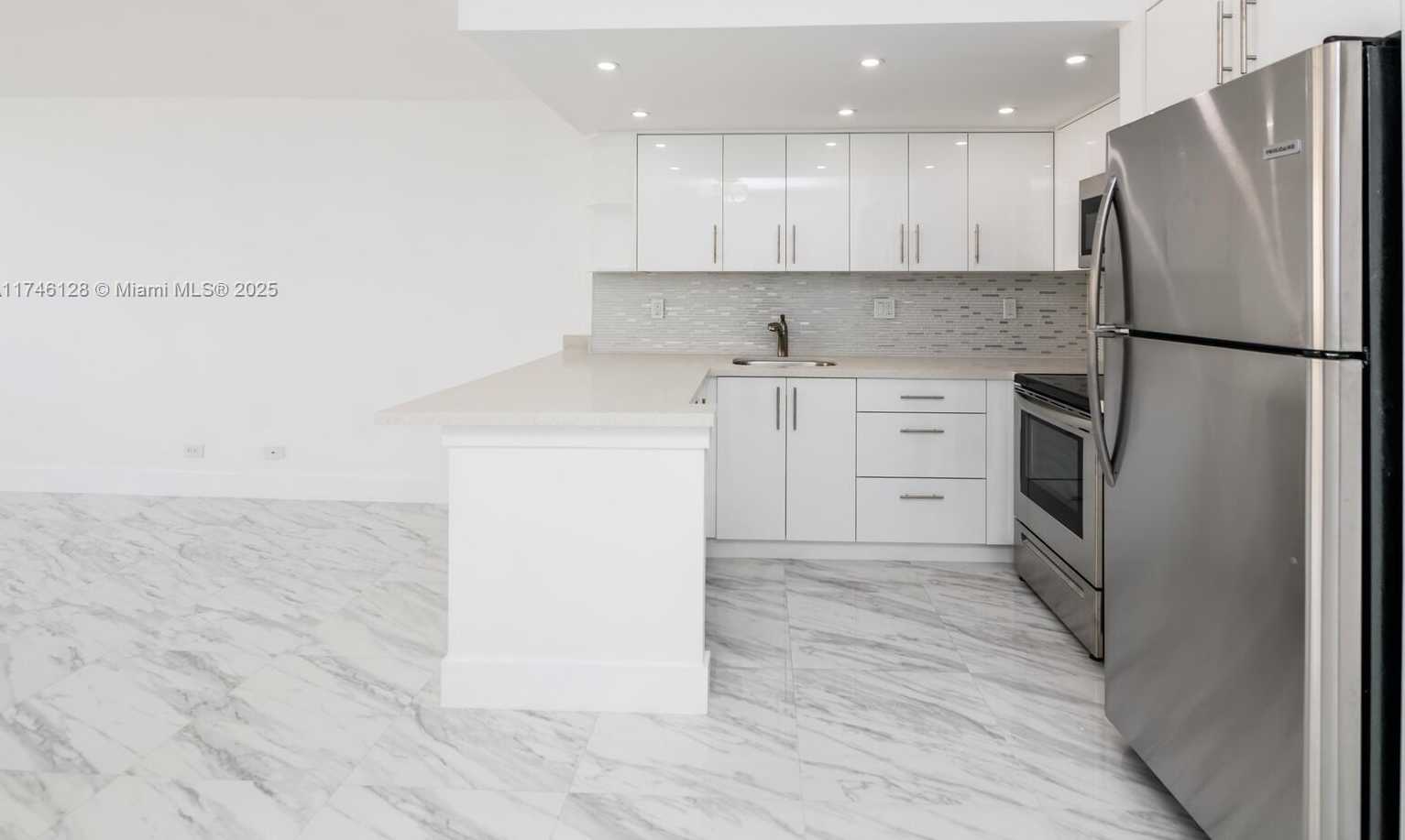Small Image of 250 174TH ST #1810, Sunny Isles Beach Number 18