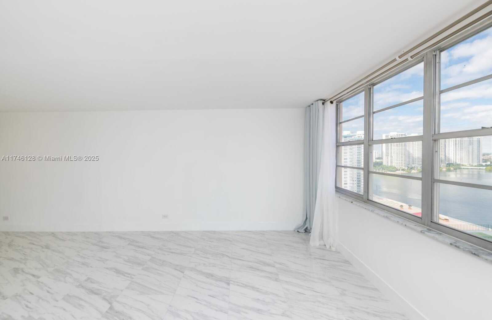Small Image of 250 174TH ST #1810, Sunny Isles Beach Number 7