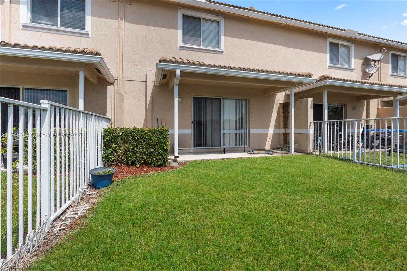 Small Image of 8988 CHAMBERS ST #8988, Tamarac Number 10
