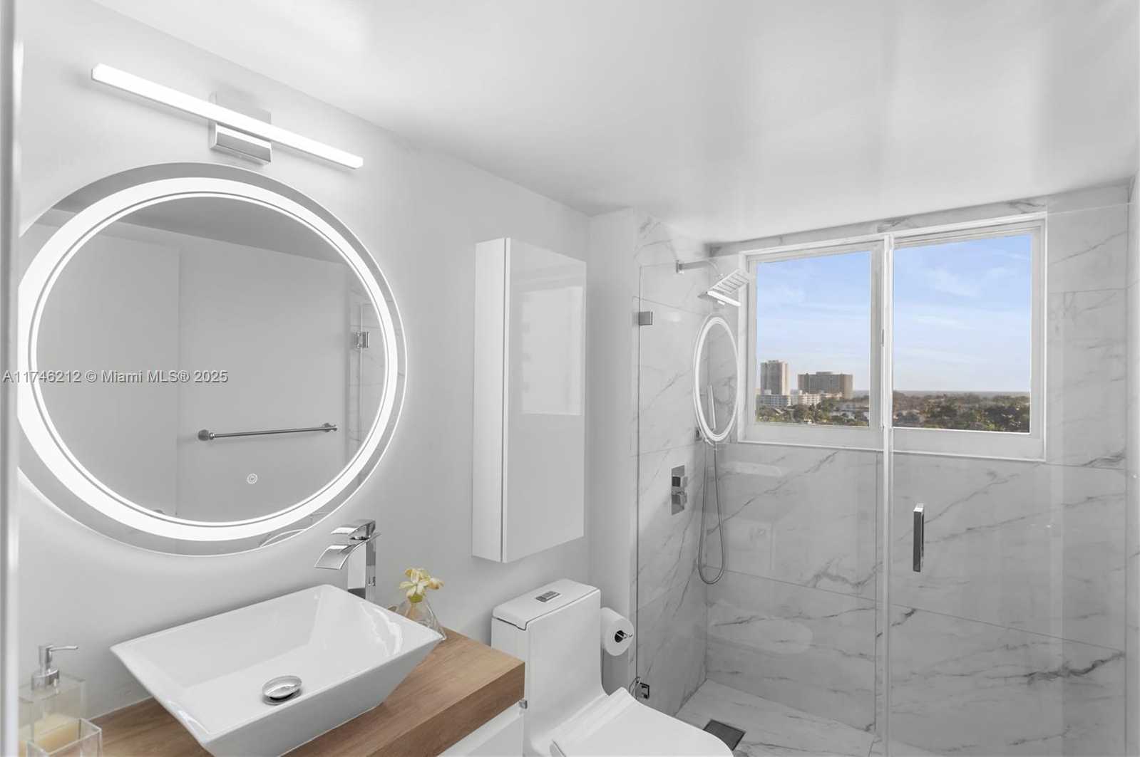 Small Image of 3600 YACHT CLUB DR #902, Aventura Number 16