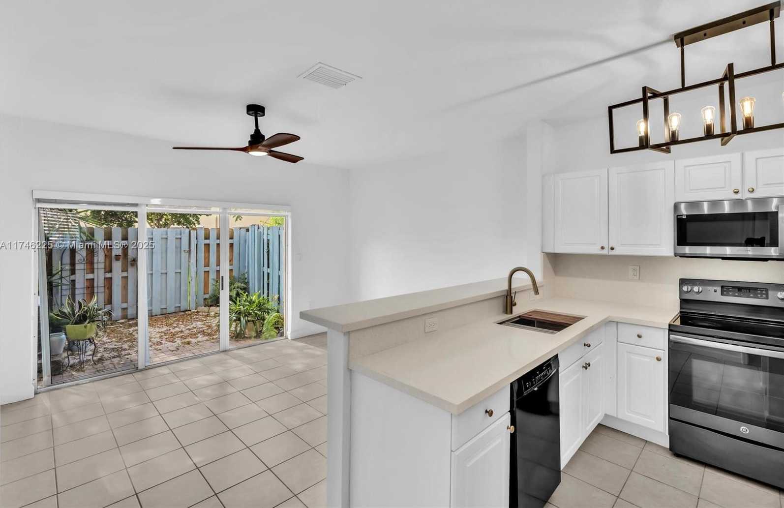 Small Image of 1395 NORTH EAST 33RD AVE #105-26, Homestead Number 28