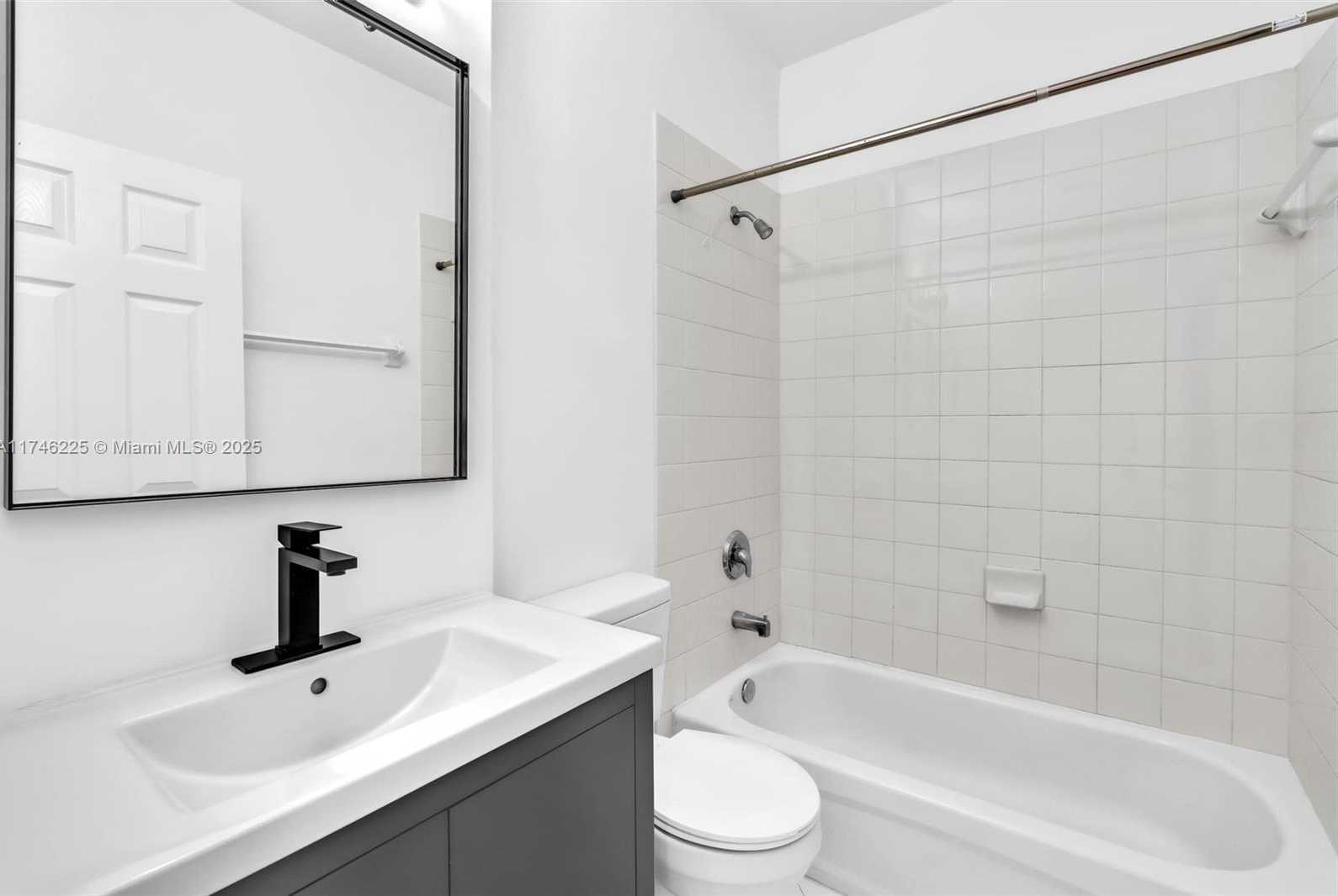 Small Image of 1395 NORTH EAST 33RD AVE #105-26, Homestead Number 61