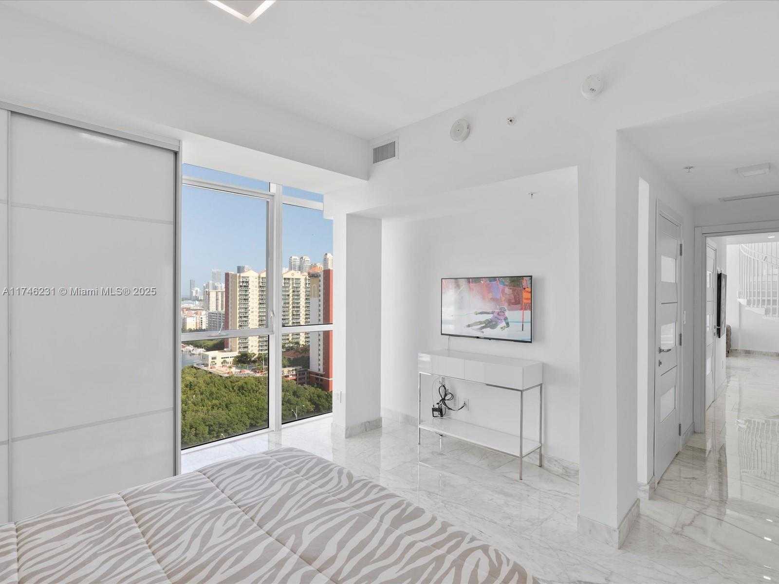 Small Image of 400 SUNNY ISLES BLVD #2008, Sunny Isles Beach Number 28