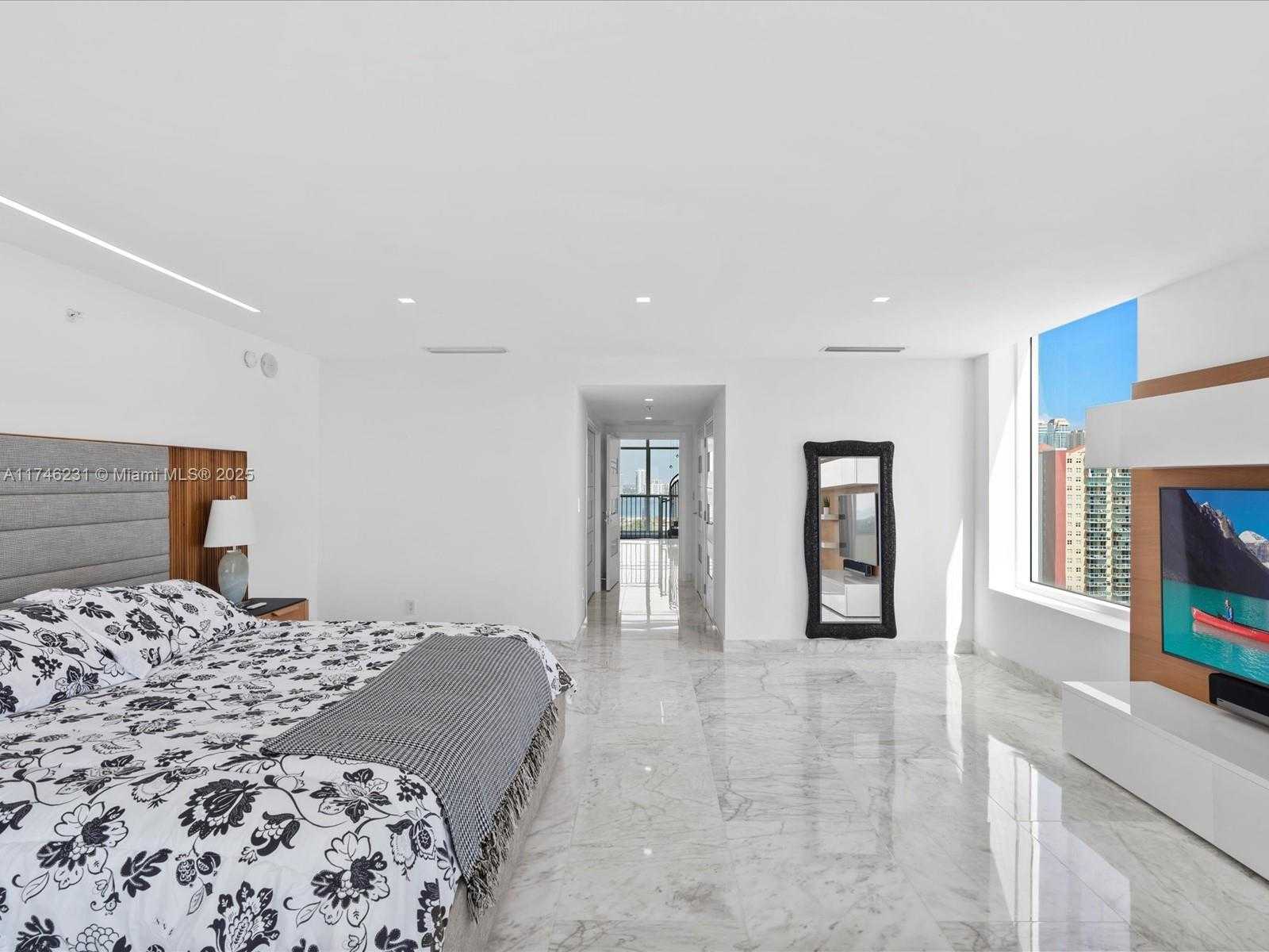 Small Image of 400 SUNNY ISLES BLVD #2008, Sunny Isles Beach Number 34