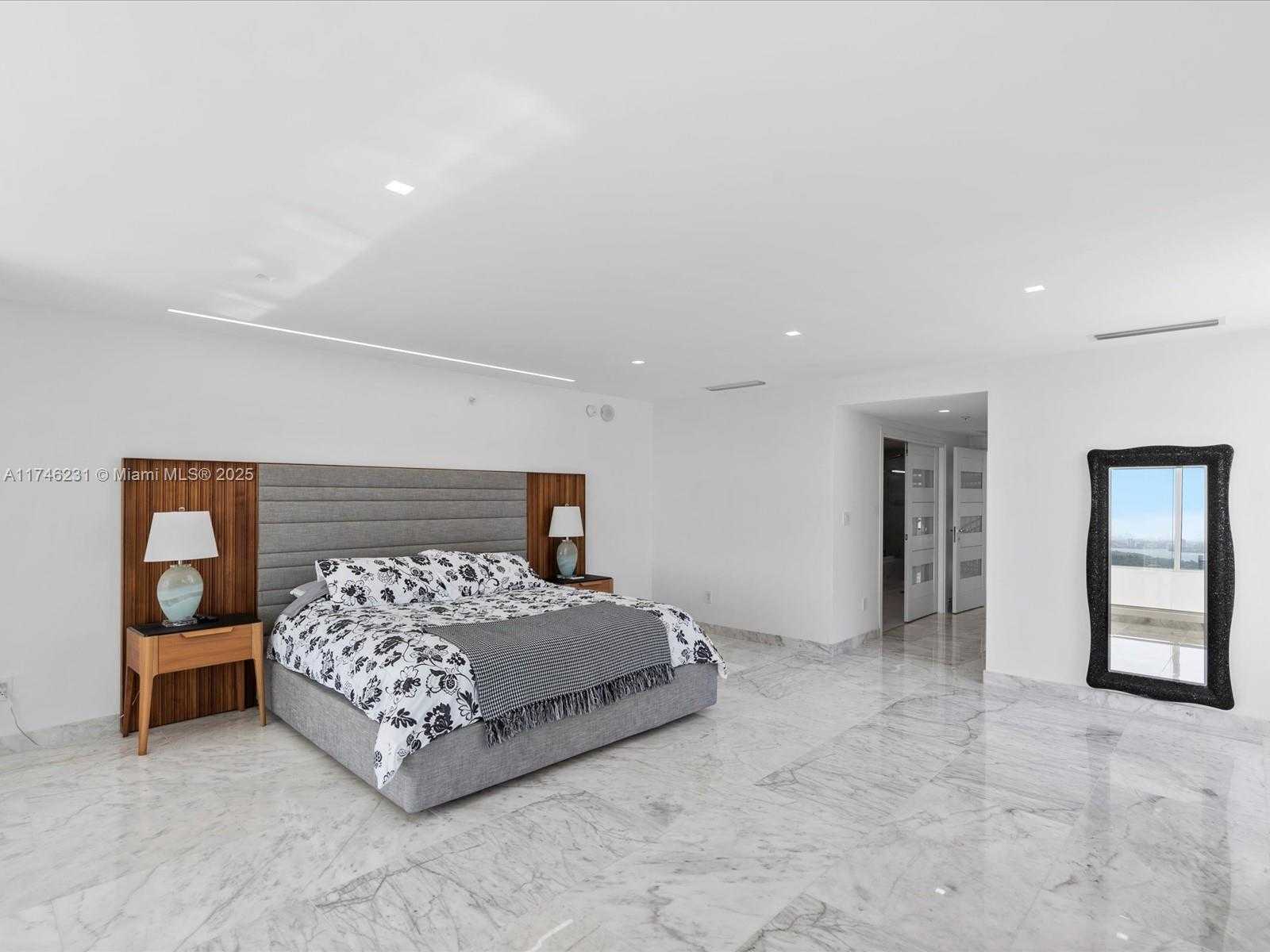 Small Image of 400 SUNNY ISLES BLVD #2008, Sunny Isles Beach Number 37