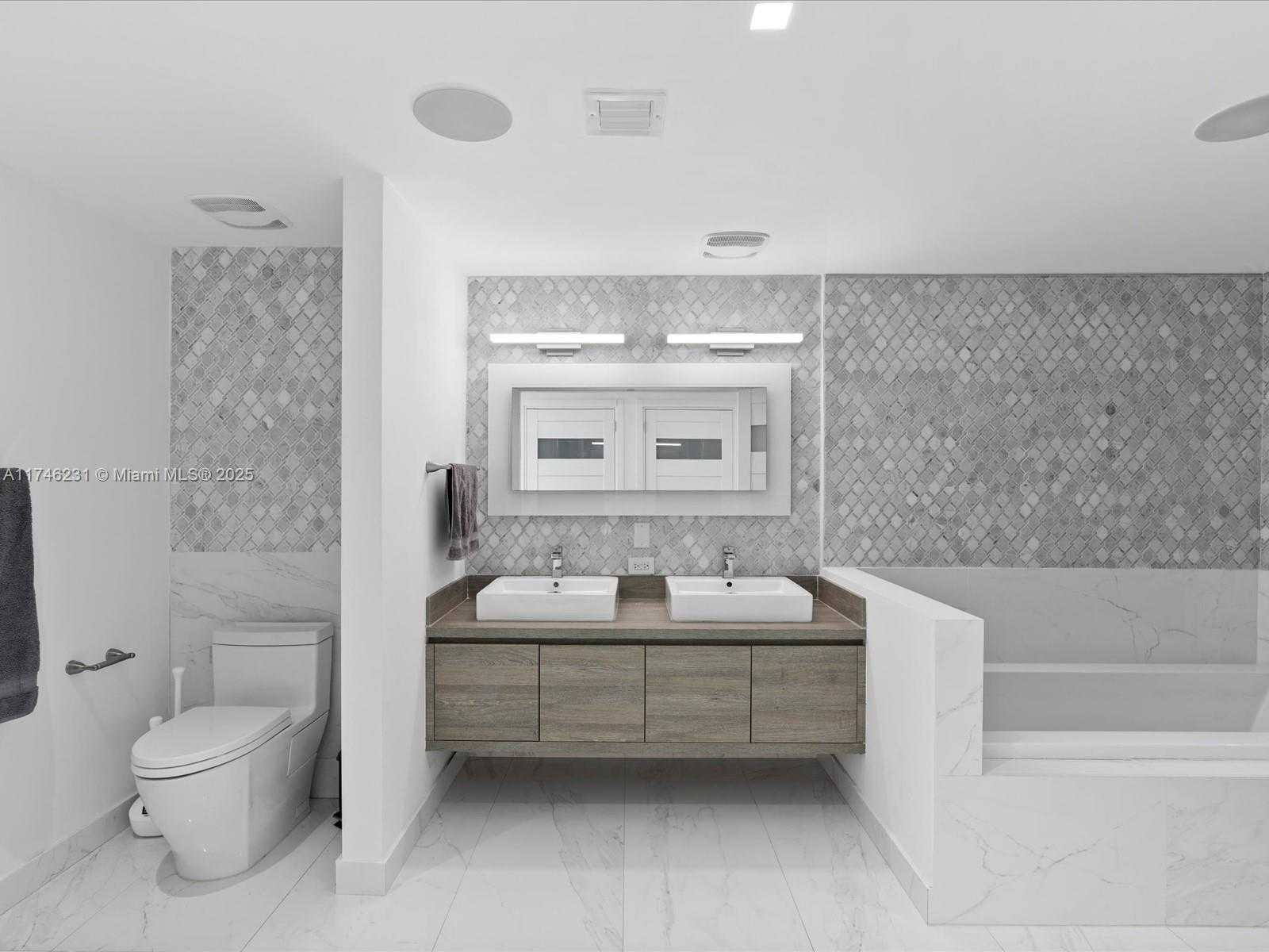 Small Image of 400 SUNNY ISLES BLVD #2008, Sunny Isles Beach Number 40