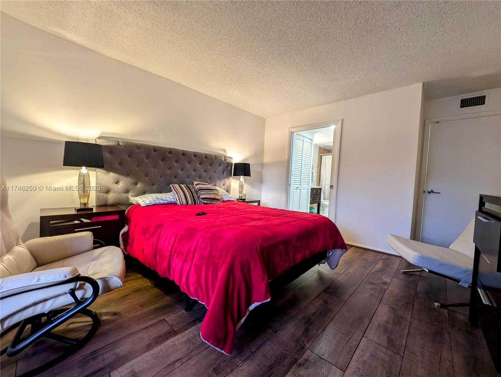 Small Image of 3670 INVERRARY DR #3Q, Lauderhill Number 14