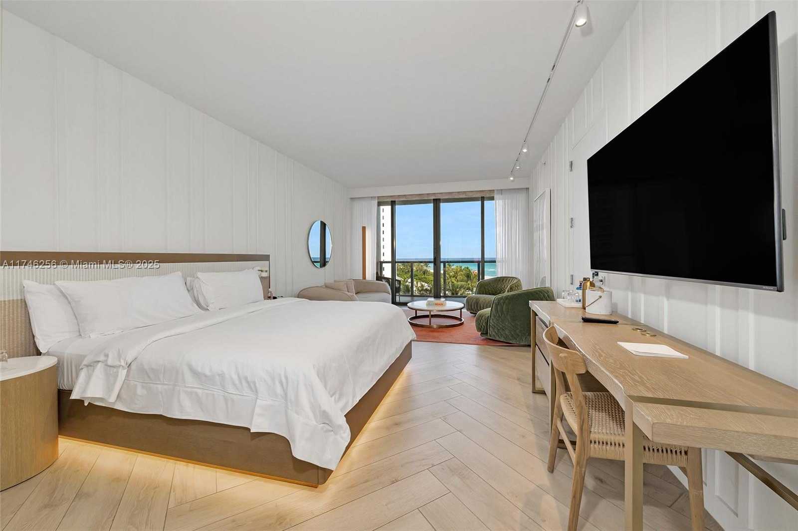 Small Image of 2201 COLLINS AVE #625, Miami Beach Number 11