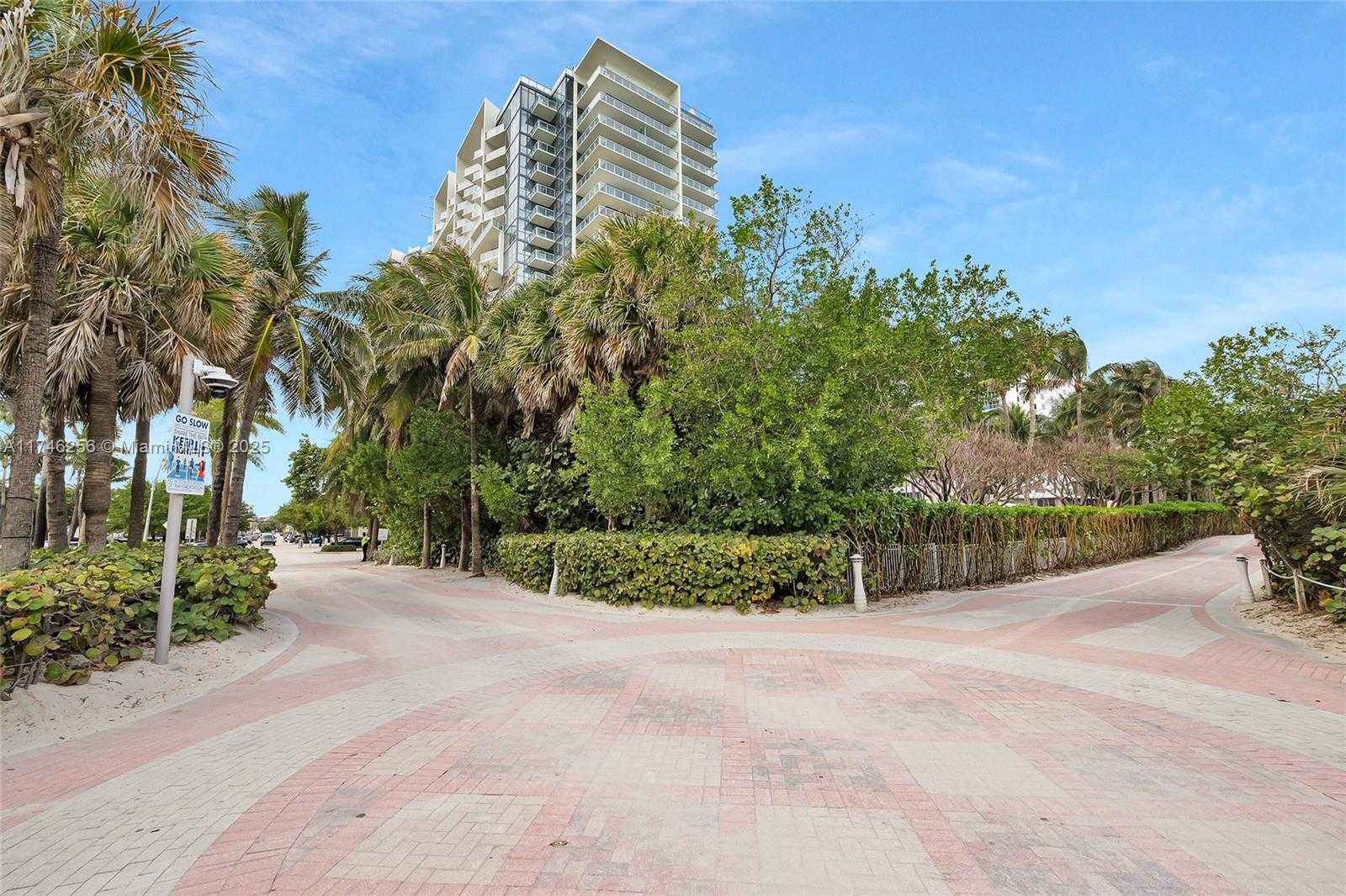 Small Image of 2201 COLLINS AVE #625, Miami Beach Number 24