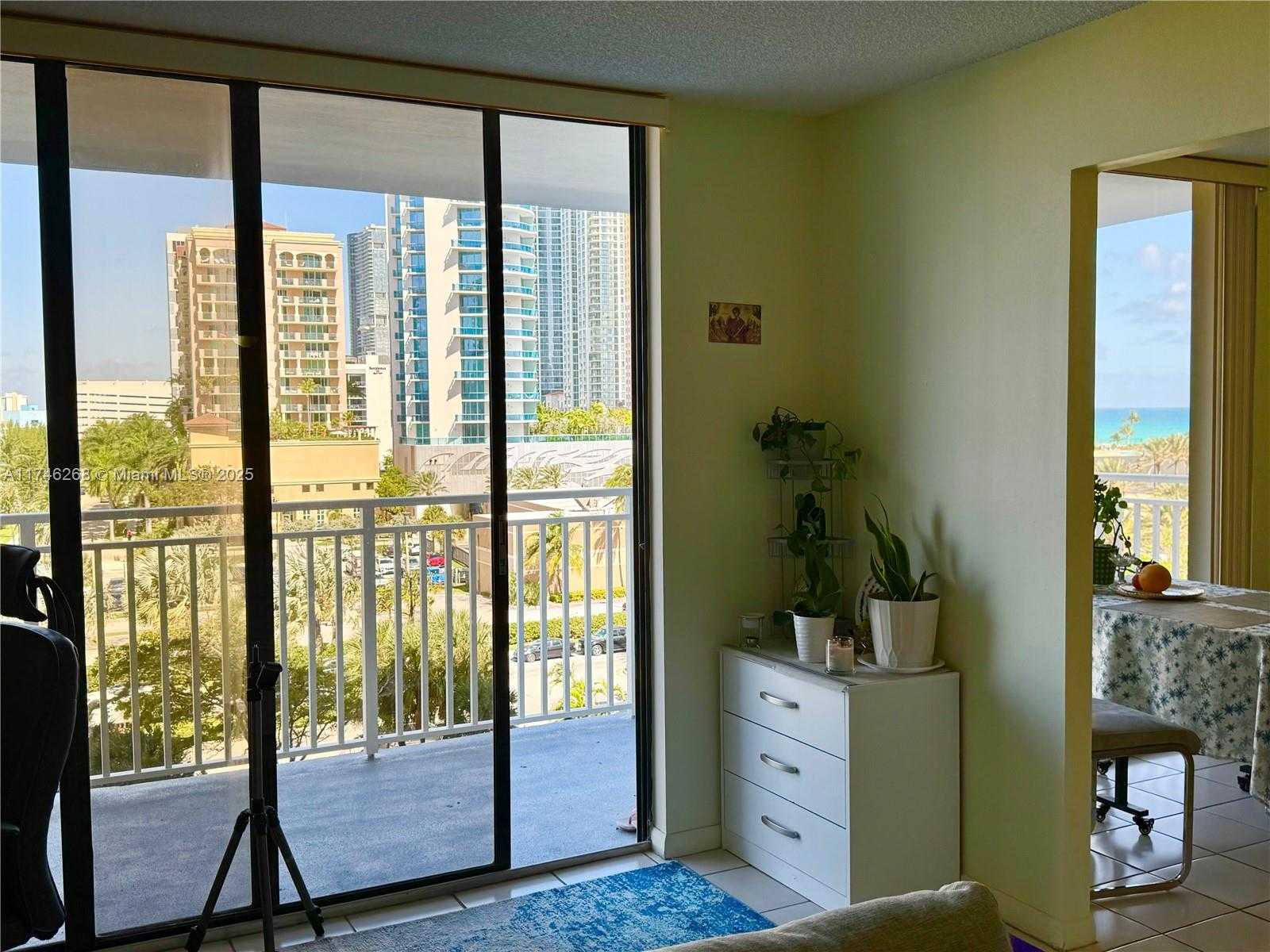Small Image of 210 174TH ST #716, Sunny Isles Beach Number 7