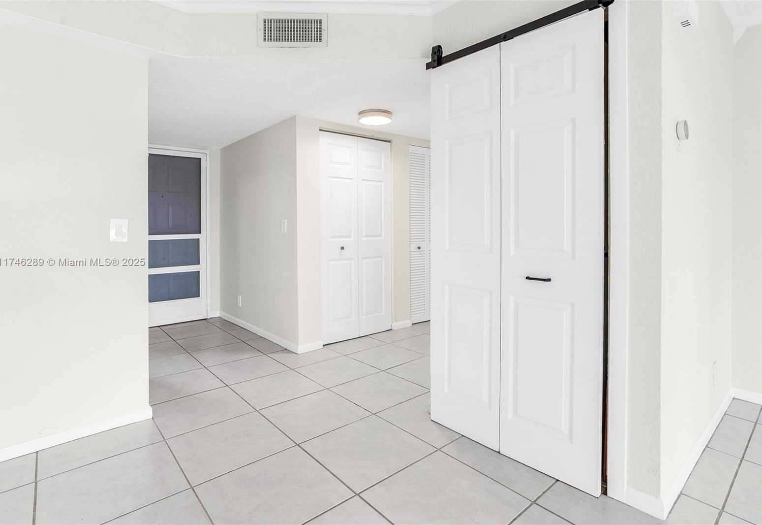 Small Image of 501 REPUBLIC CT #501, Deerfield Beach Number 18