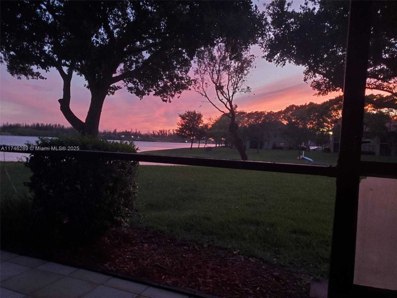 Small Image of 501 REPUBLIC CT #501, Deerfield Beach Number 30