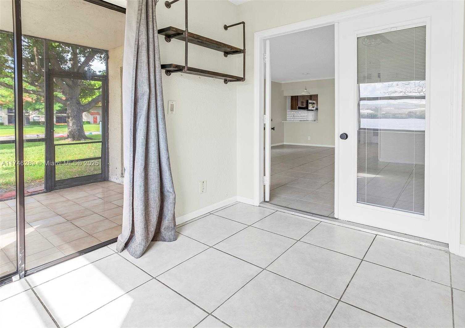Small Image of 501 REPUBLIC CT #501, Deerfield Beach Number 38