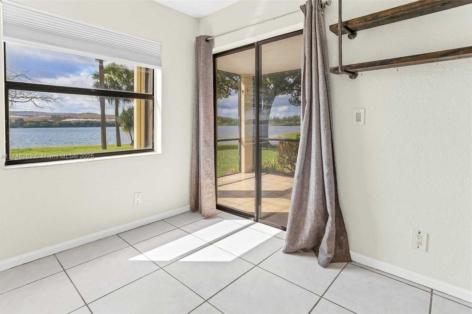 Small Image of 501 REPUBLIC CT #501, Deerfield Beach Number 39