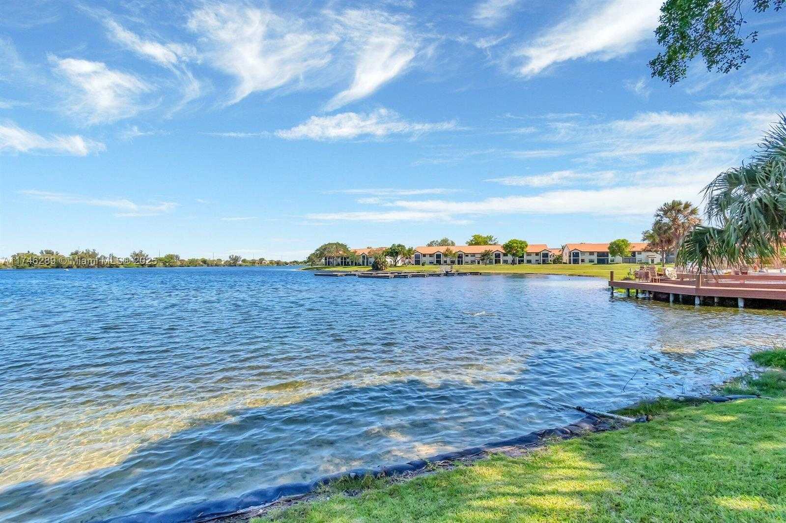 Small Image of 501 REPUBLIC CT #501, Deerfield Beach Number 61