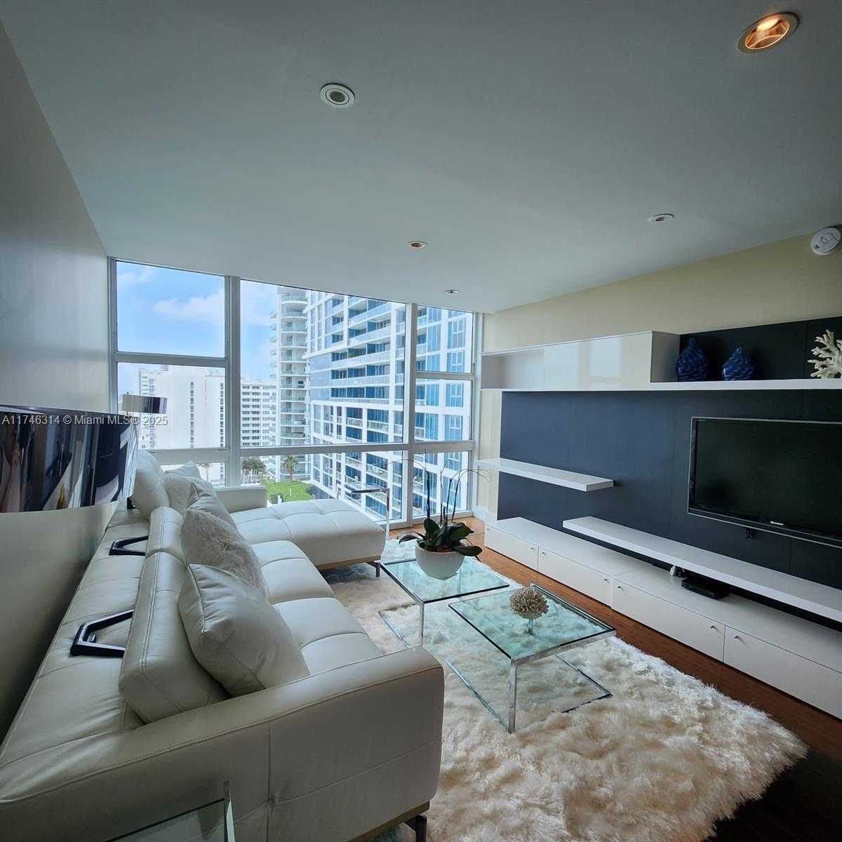Small Image of 6801 COLLINS AVE #1214(door1203), Miami Beach Number 19