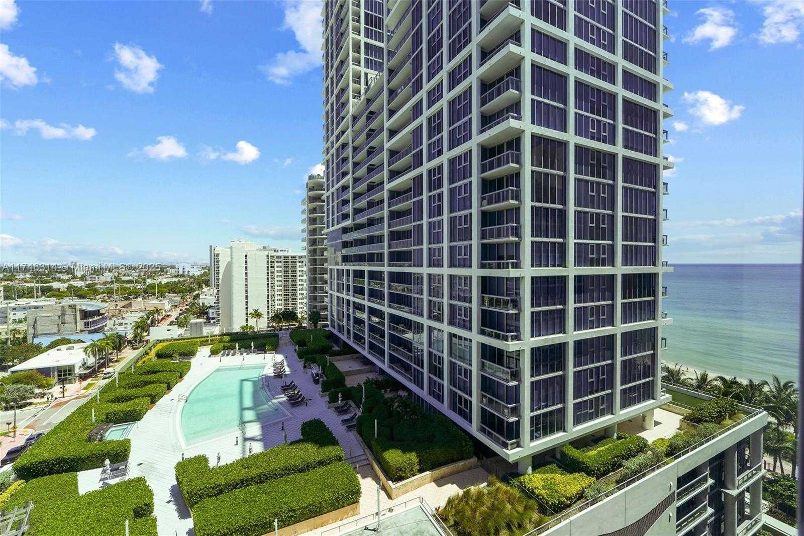 Small Image of 6801 COLLINS AVE #1214(door1203), Miami Beach Number 27