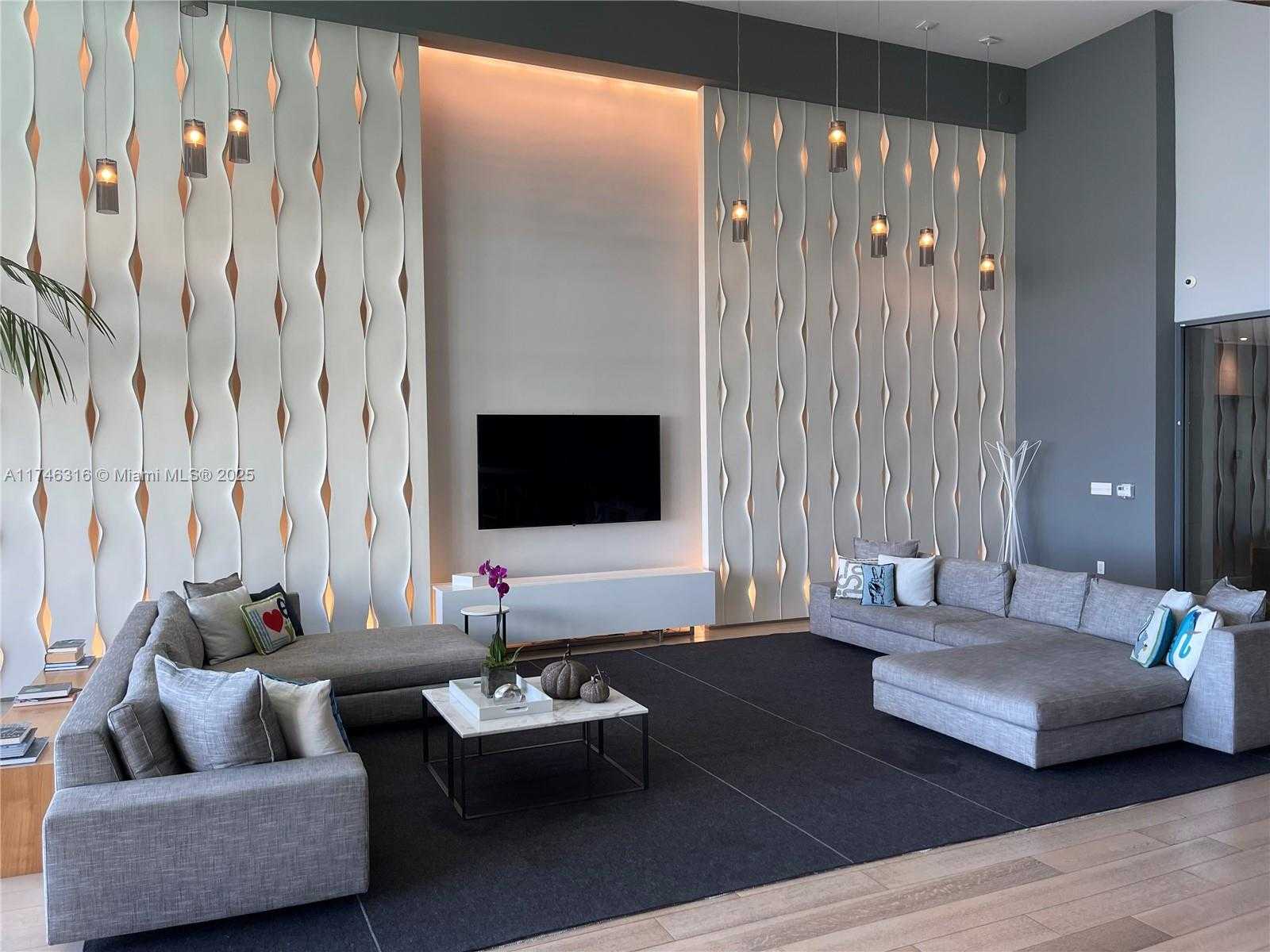 Small Image of 460 NORTH EAST 28TH ST #2604, Miami Number 24