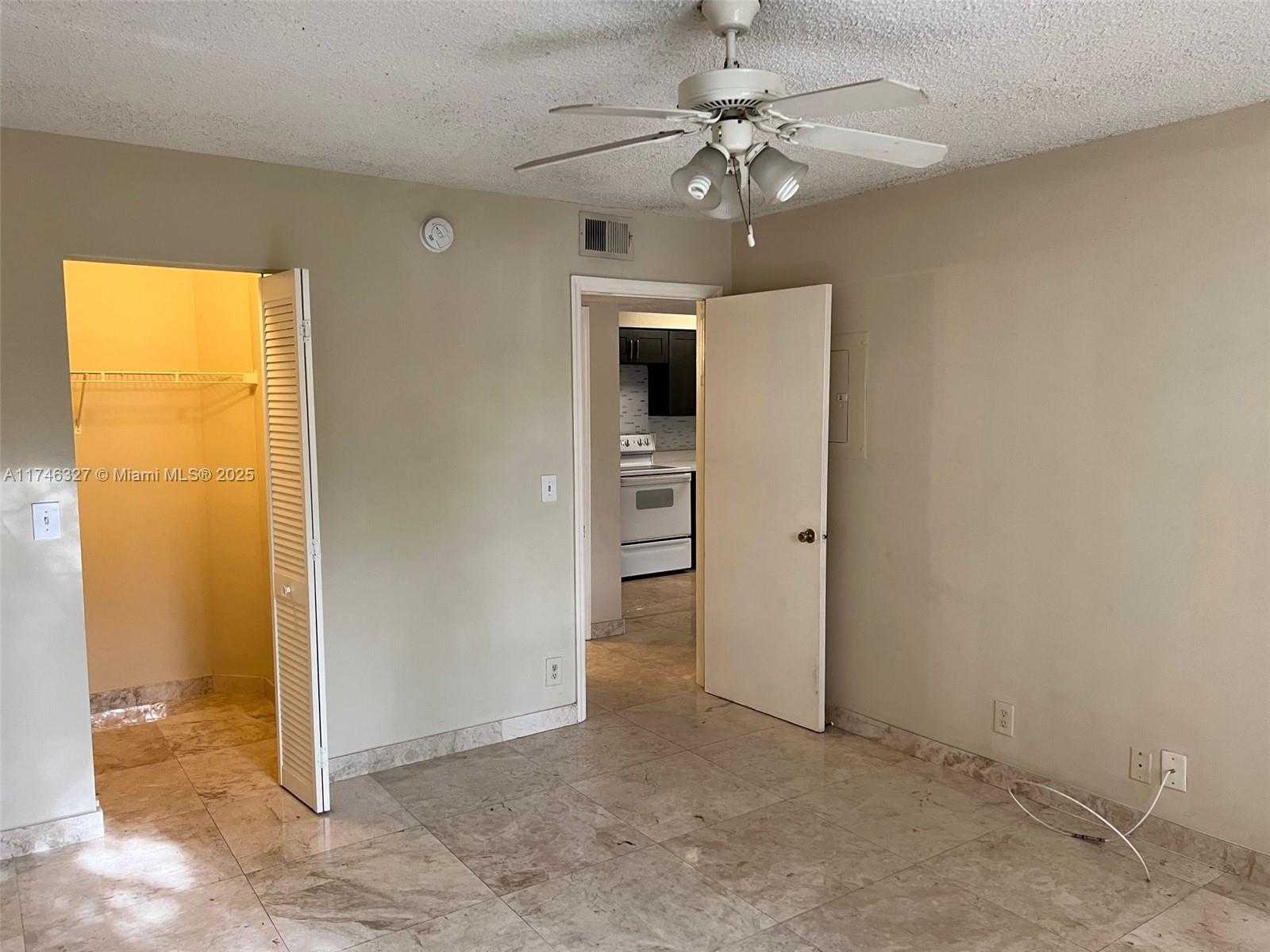 Small Image of 4055 #H209, Pompano Beach Number 11