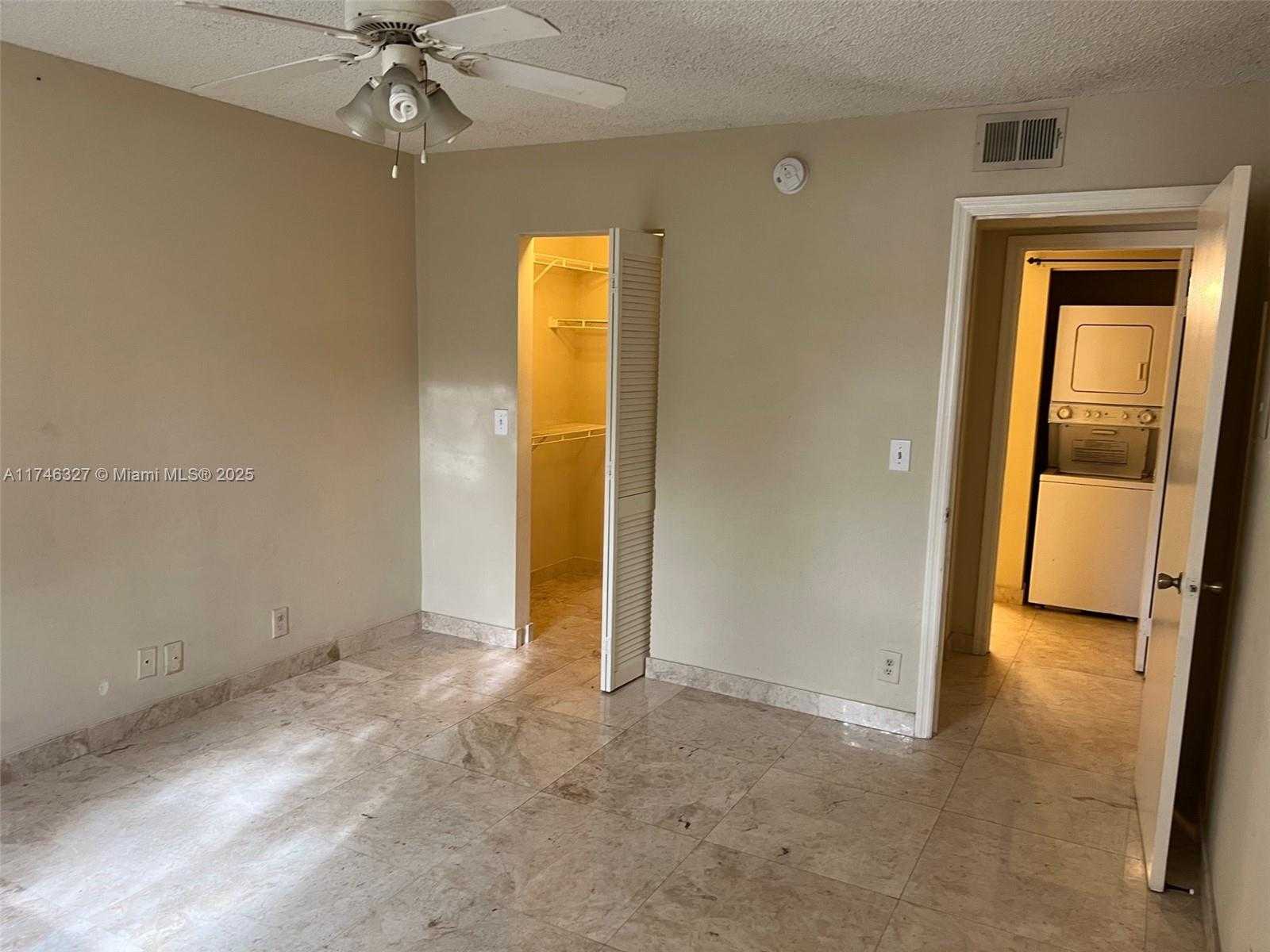 Small Image of 4055 #H209, Pompano Beach Number 12