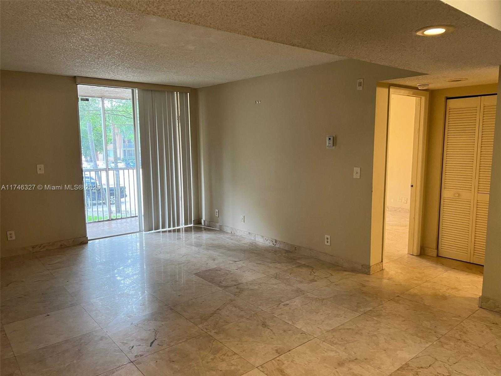 Small Image of 4055 #H209, Pompano Beach Number 9
