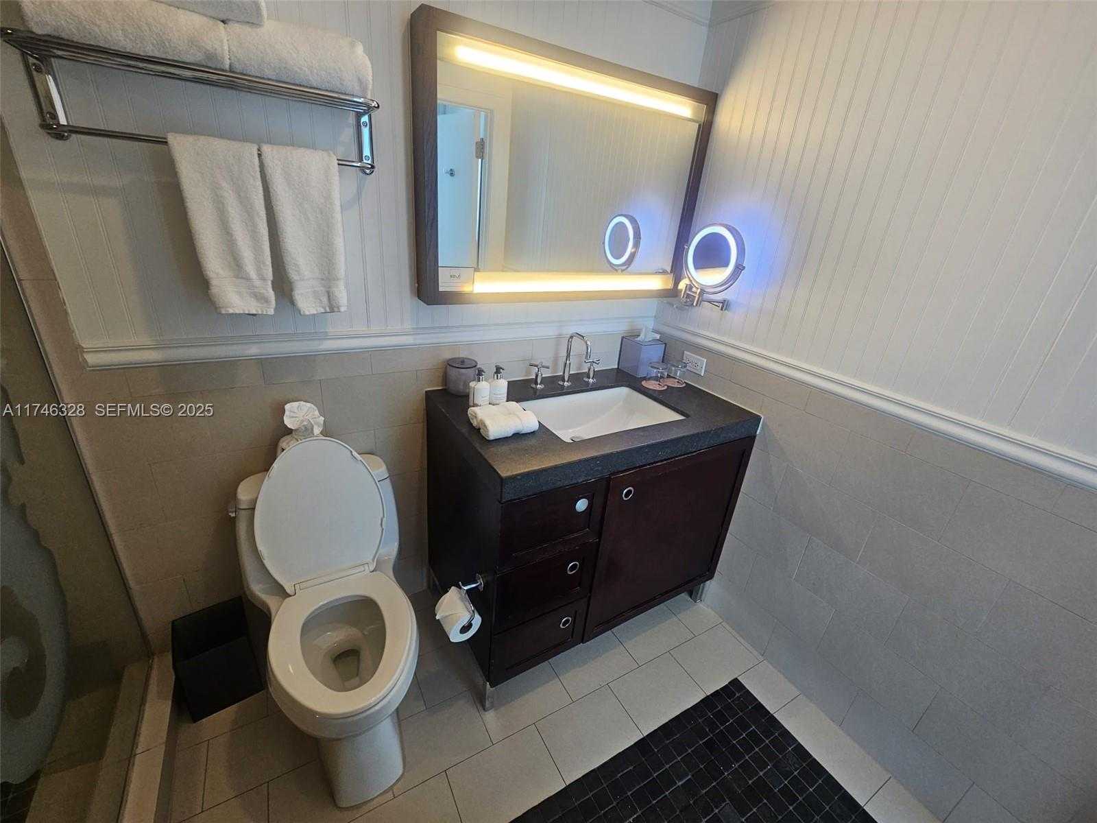 Small Image of 17315 COLLINS AVE #2401, Sunny Isles Beach Number 11